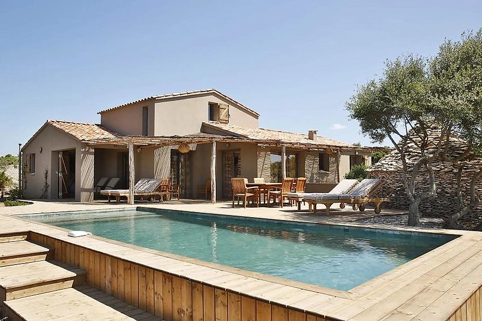 Lieux événementiels, HÔTEL U CAPU BIANCU