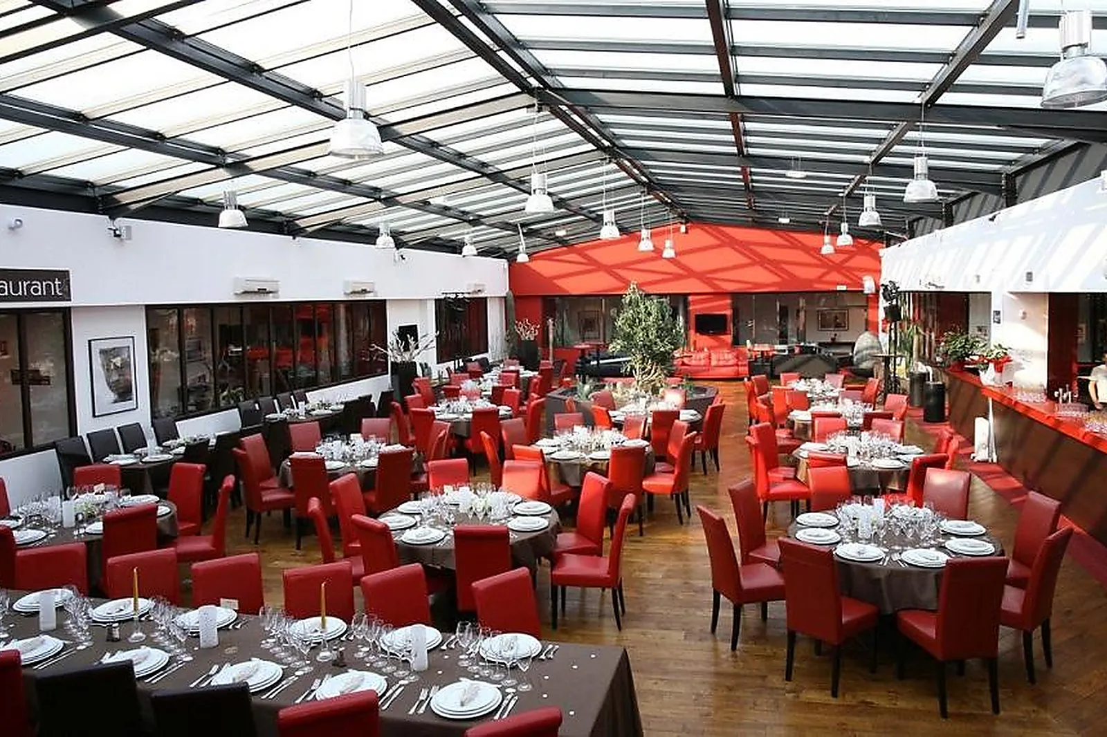 Hôtel, HÔTEL ZÉNIA & SPA