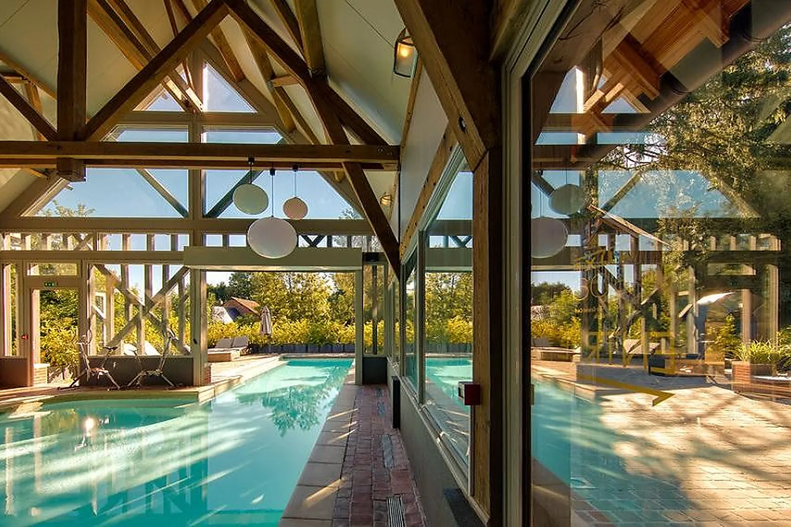 Hôtel, HÔTEL DE LA LICORNE & SPA