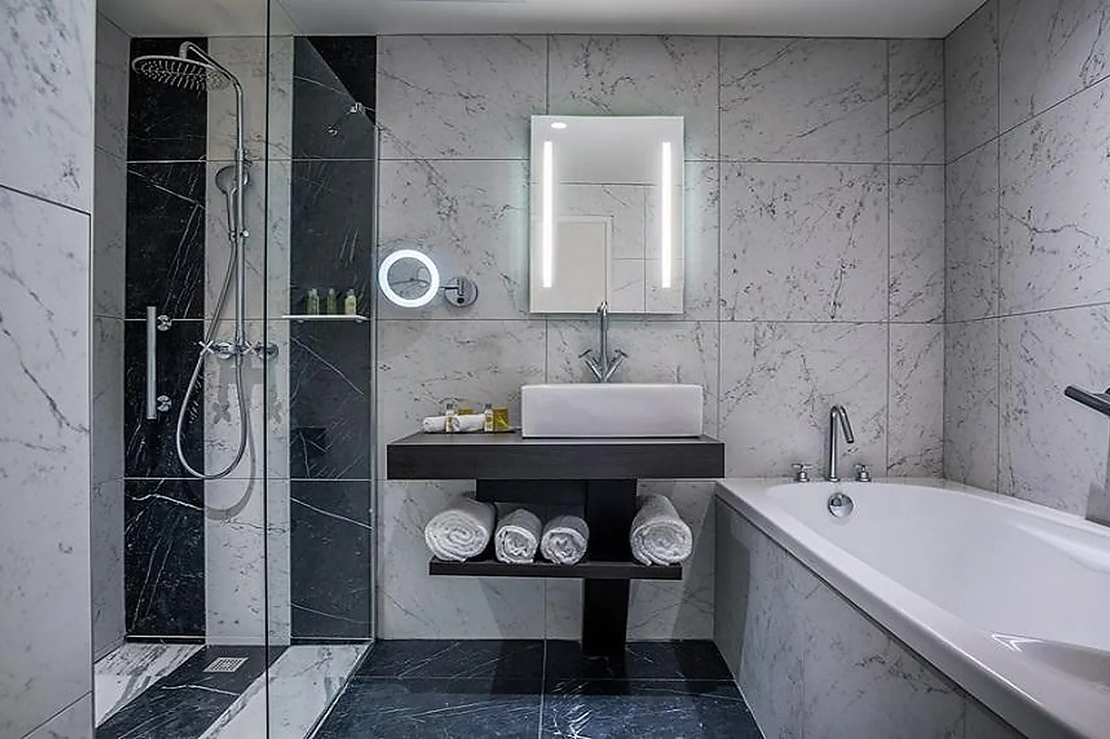 Lieux événementiels, HÔTEL DU ROI & SPA BY SOWELL COLLECTION