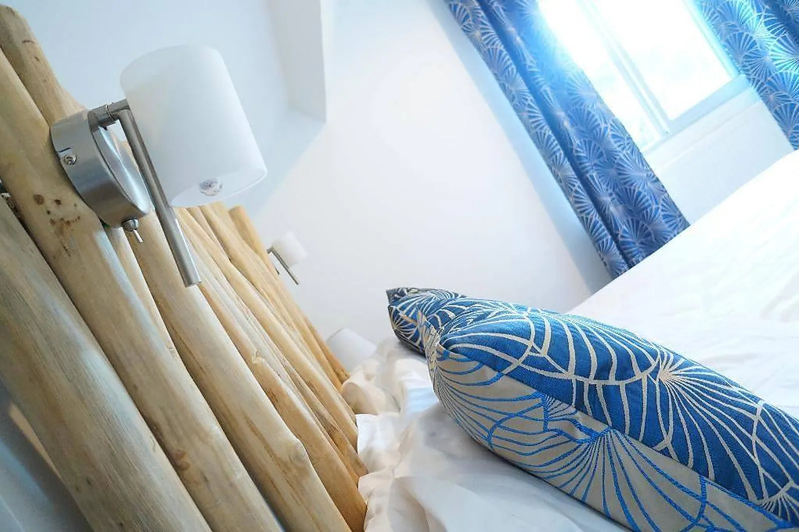 Lieux événementiels, HÔTEL ET STUDIOS LE MARINA