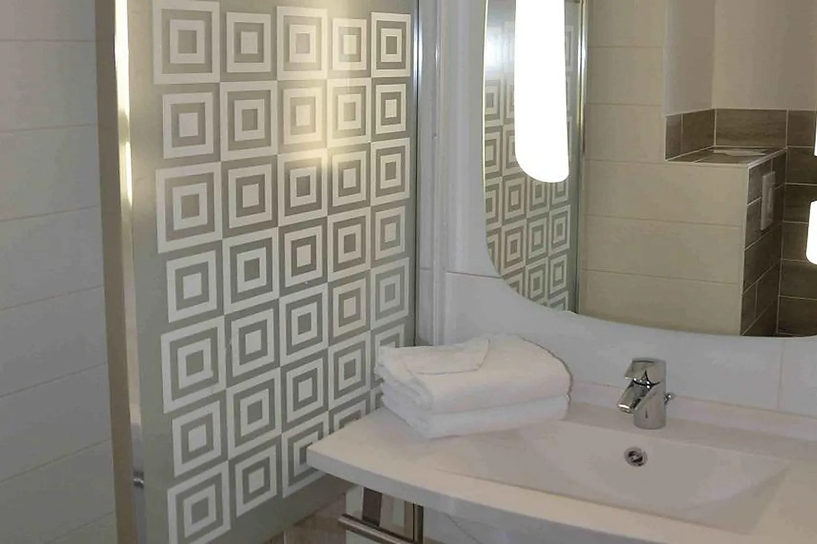 Lieux événementiels, HÔTEL IBIS CHALON-SUR-SAÔNE EUROPE