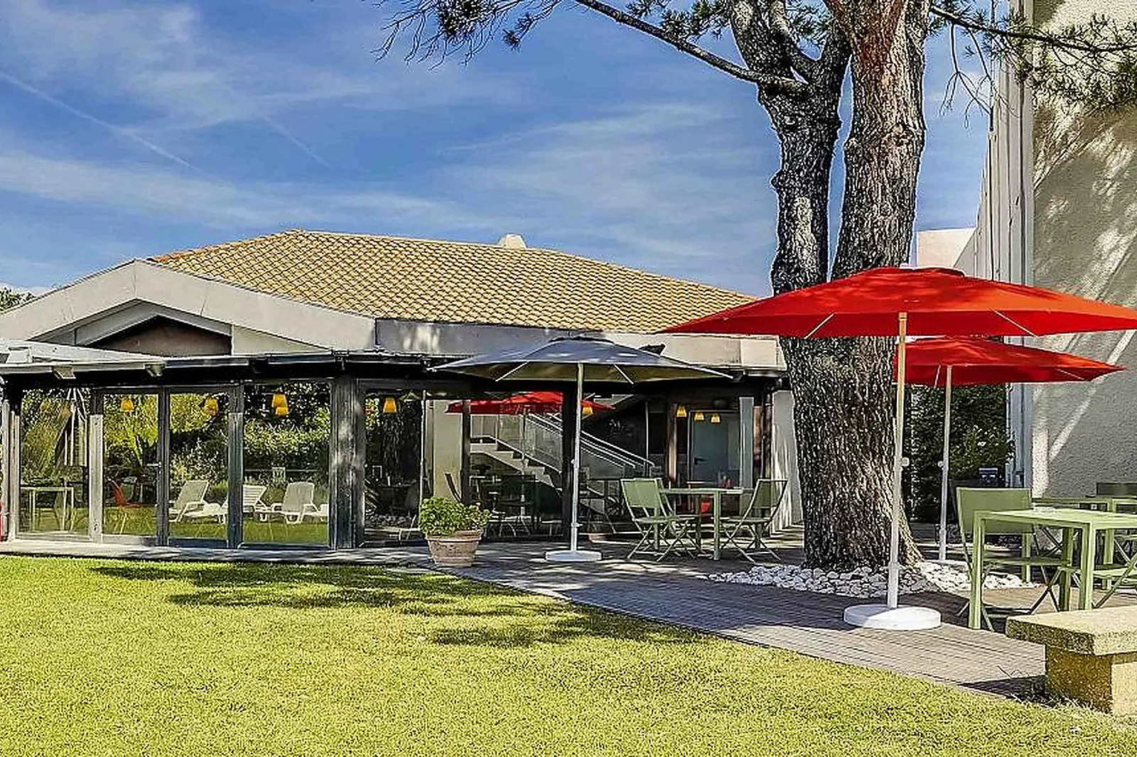 Lieux événementiels, HÔTEL IBIS SALON-DE-PROVENCE SUD