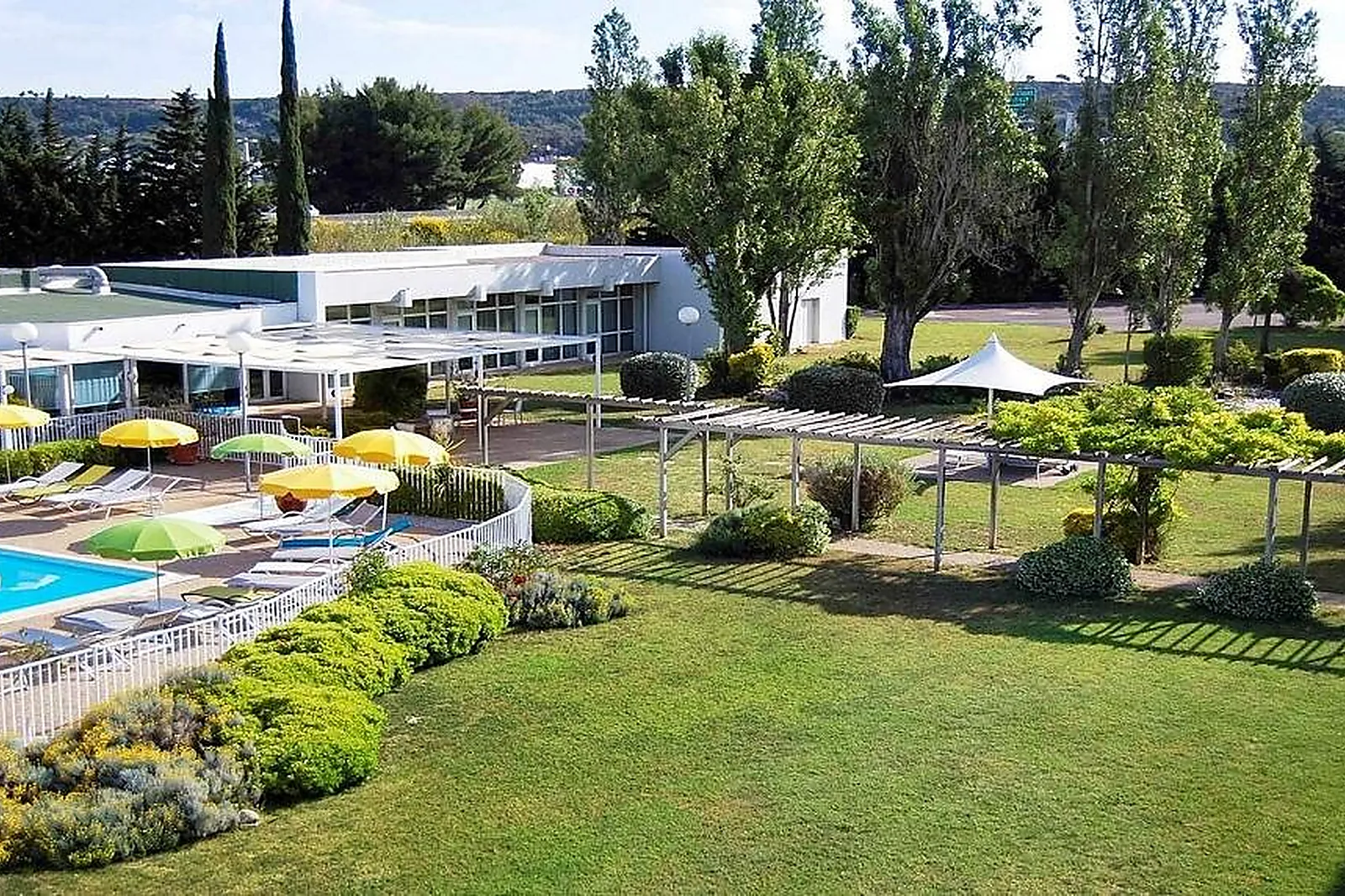 Lieux événementiels, HÔTEL IBIS STYLES MARSEILLE PROVENCE AÉROPORT