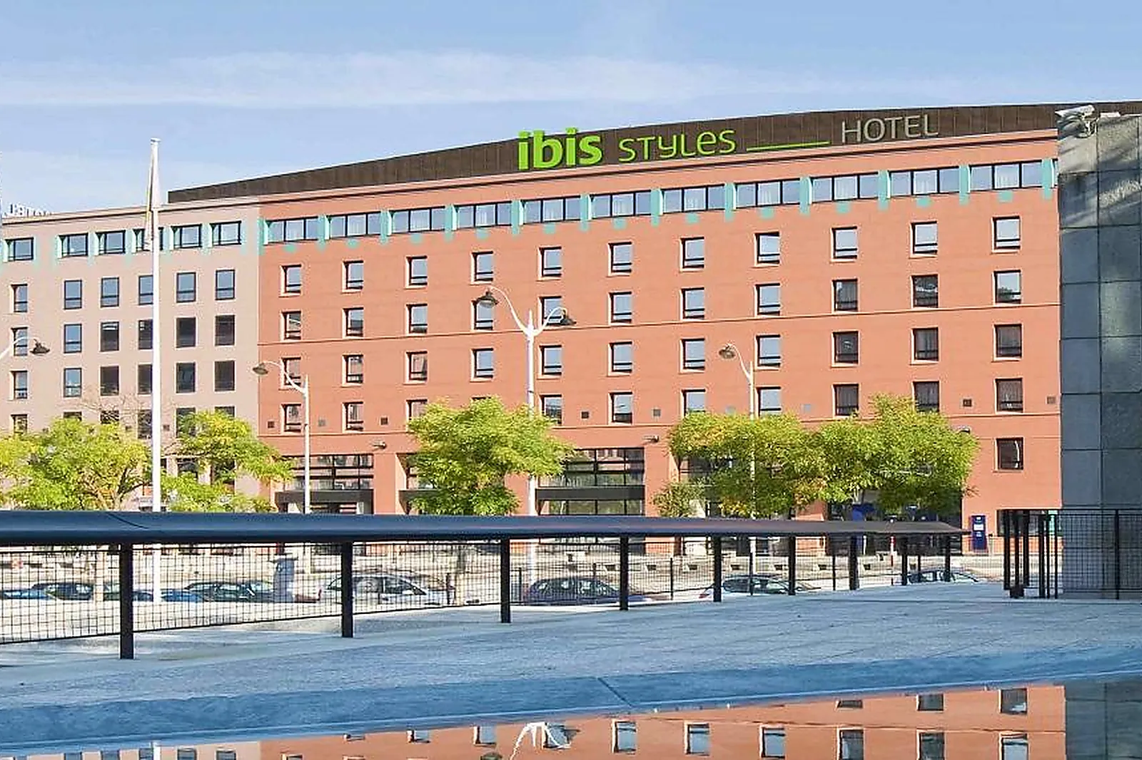 Lieux événementiels, HÔTEL IBIS STYLES ÉVRY CATHÉDRALE