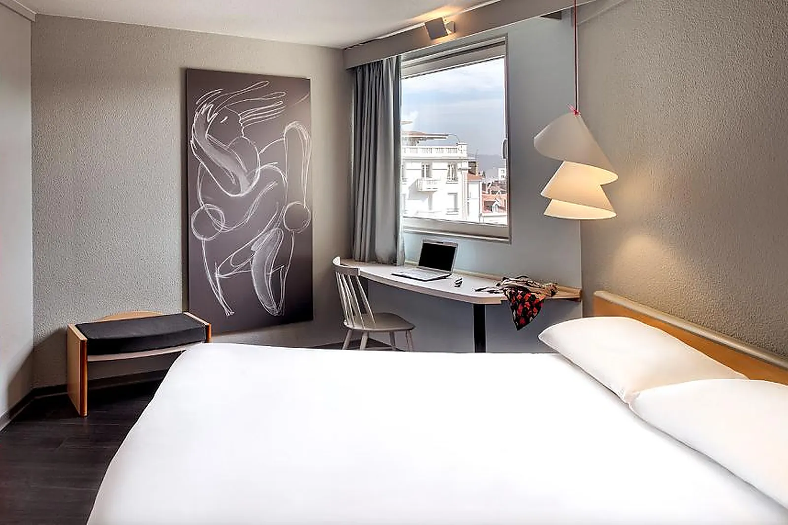 Lieux événementiels, HÔTEL IBIS VICHY