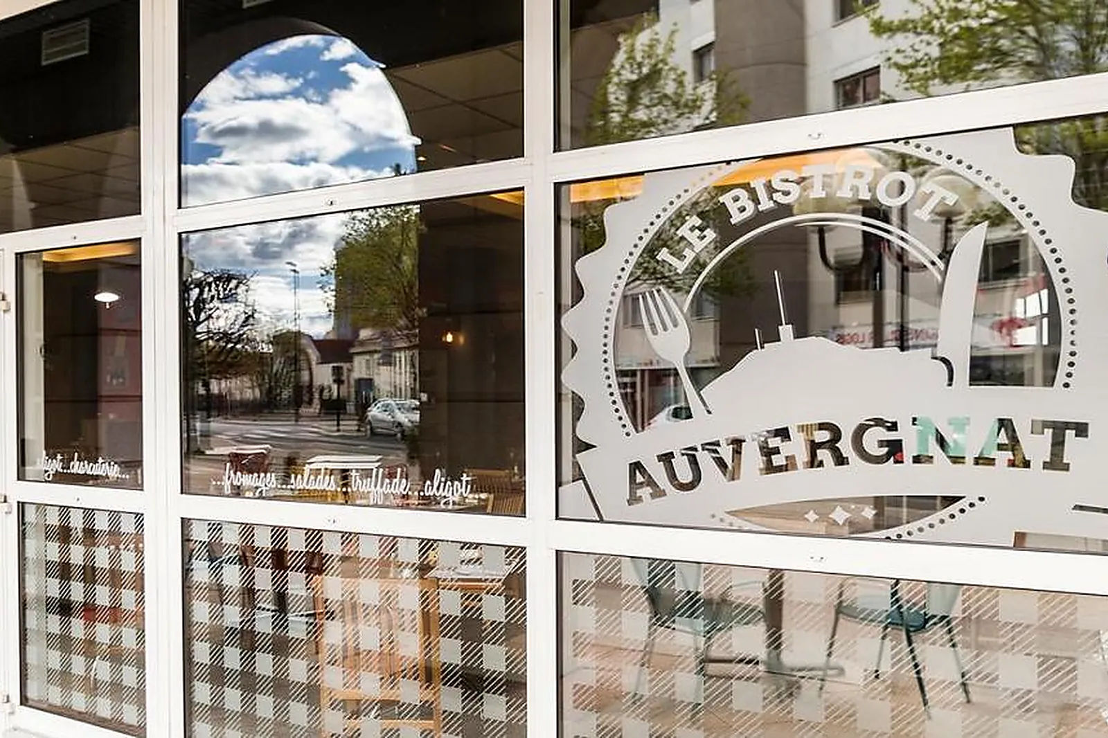 Lieux événementiels, HÔTEL IBIS VICHY