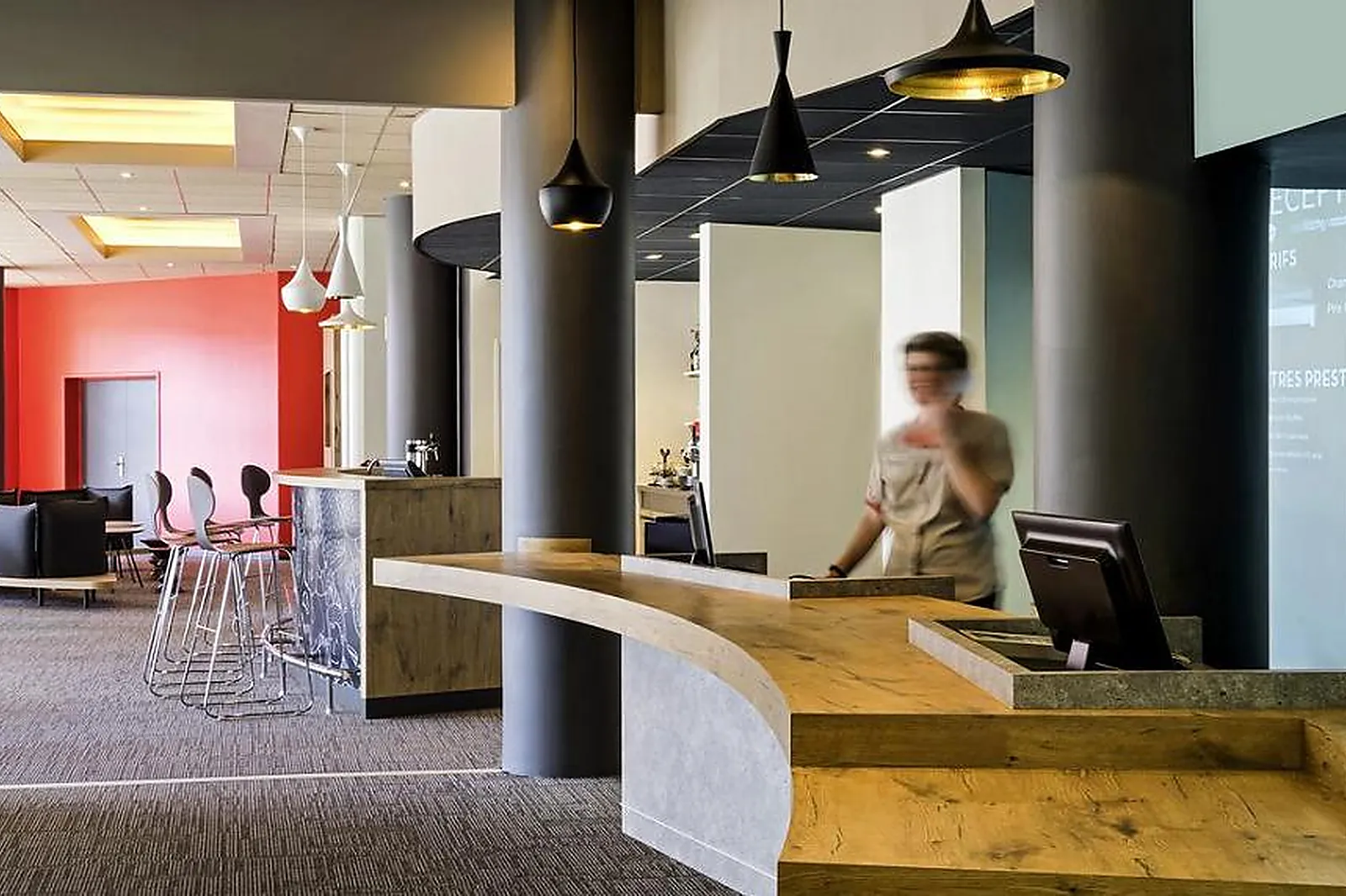 Lieux événementiels, HÔTEL IBIS VICHY