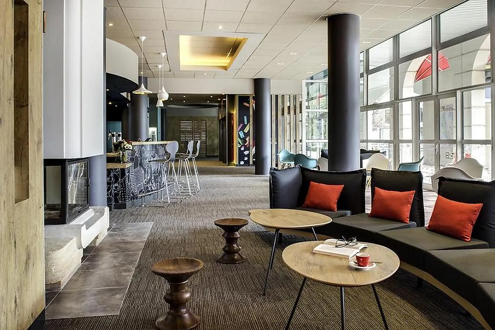 Lieux événementiels, HÔTEL IBIS VICHY