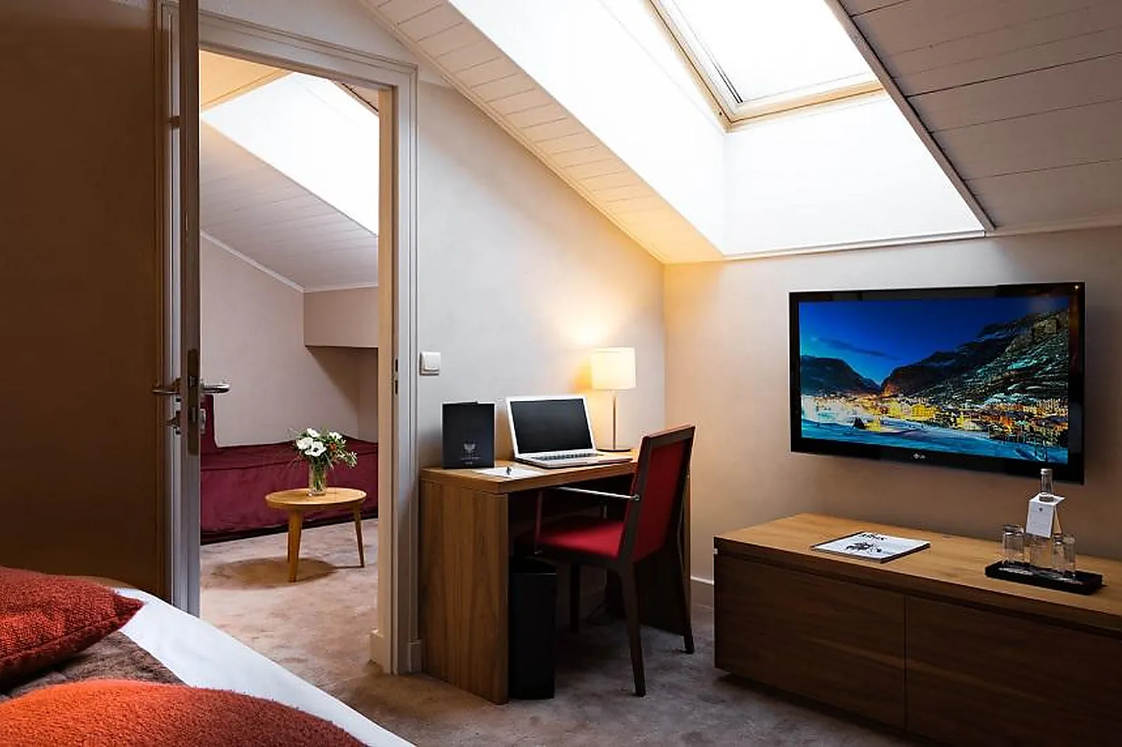 Lieux événementiels, HÔTEL L'AIGLE DES NEIGES