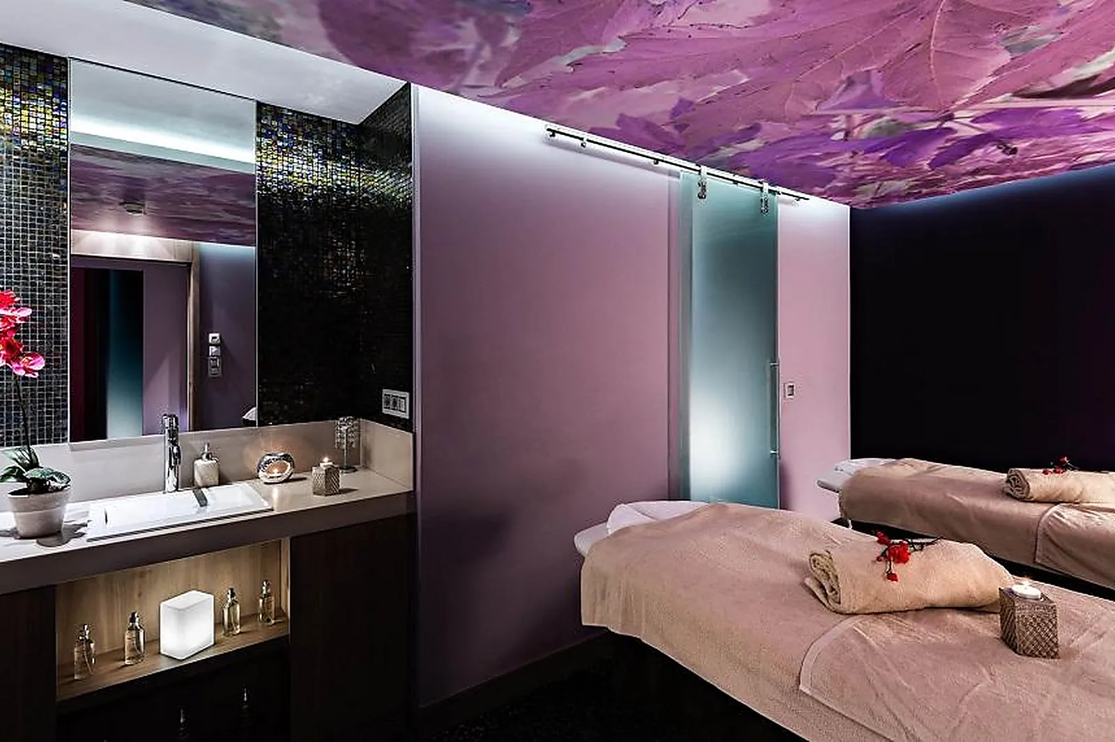 Lieux événementiels, HÔTEL L'AIGLE DES NEIGES