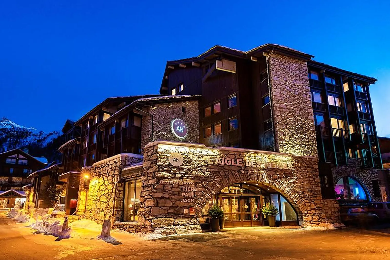 Lieux événementiels, HÔTEL L'AIGLE DES NEIGES