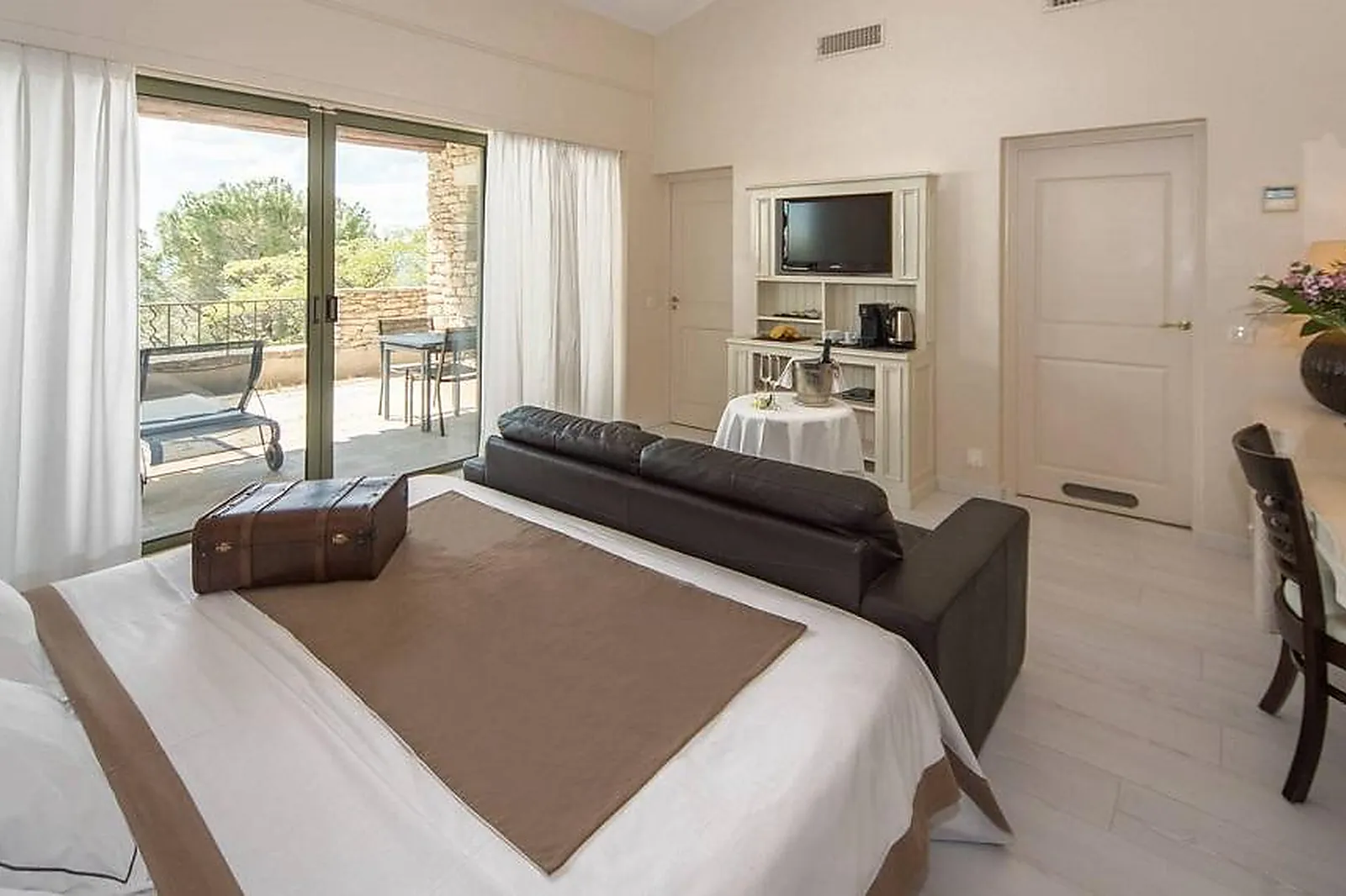 Lieux événementiels, HÔTEL LES BORIES & SPA