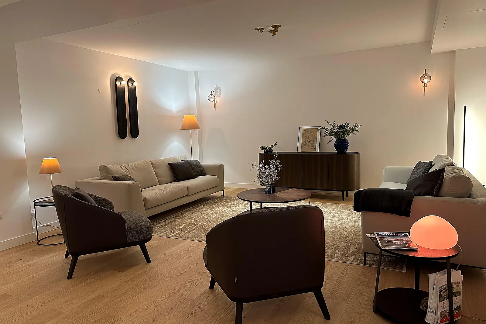 Lieux événementiels, INEX STUDIO