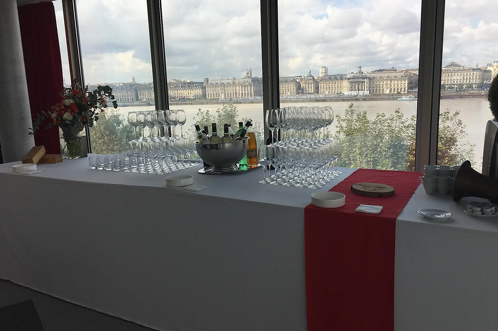 Lieux événementiels, JOURNAL SUD OUEST