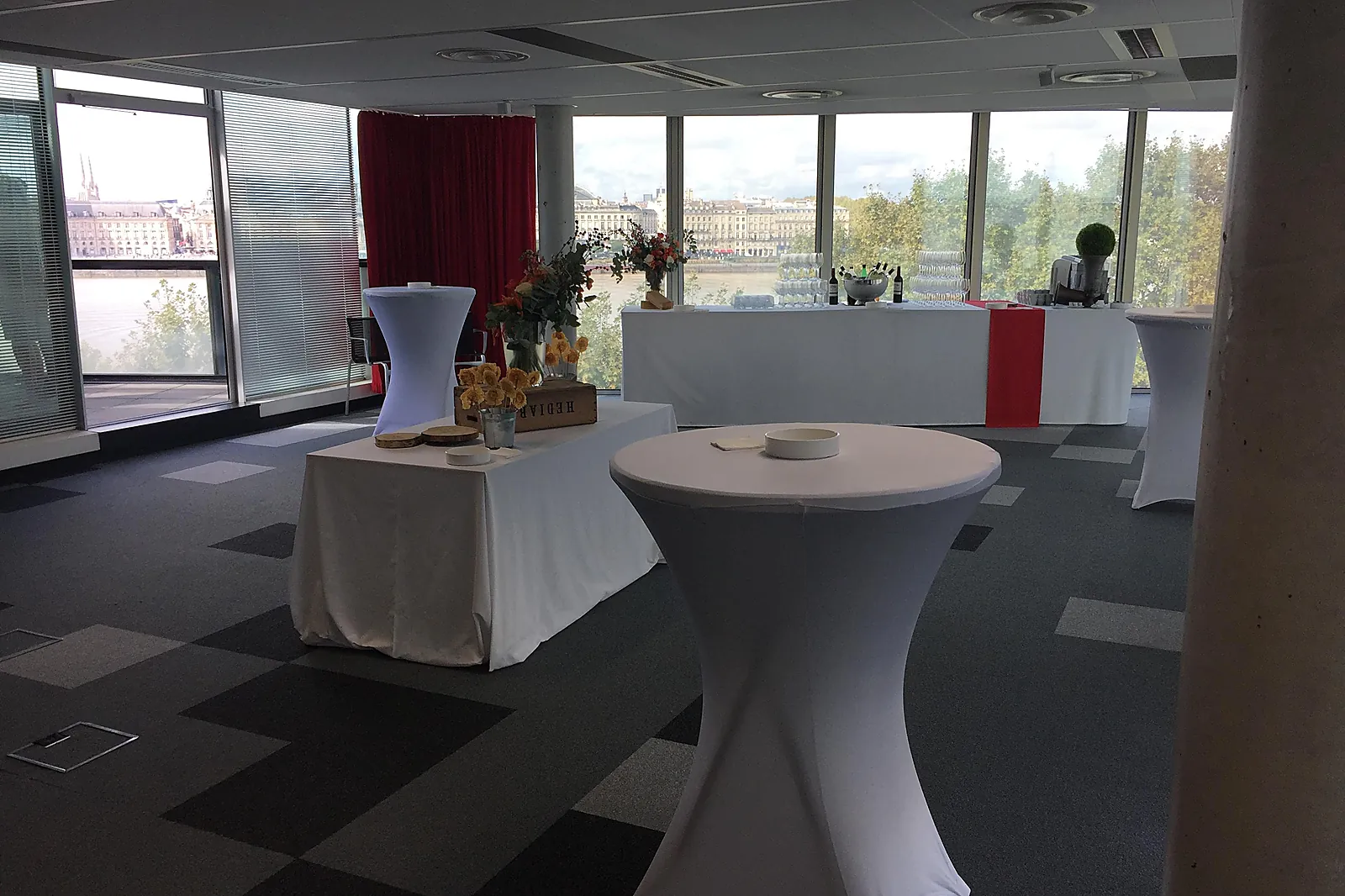 Lieux événementiels, JOURNAL SUD OUEST