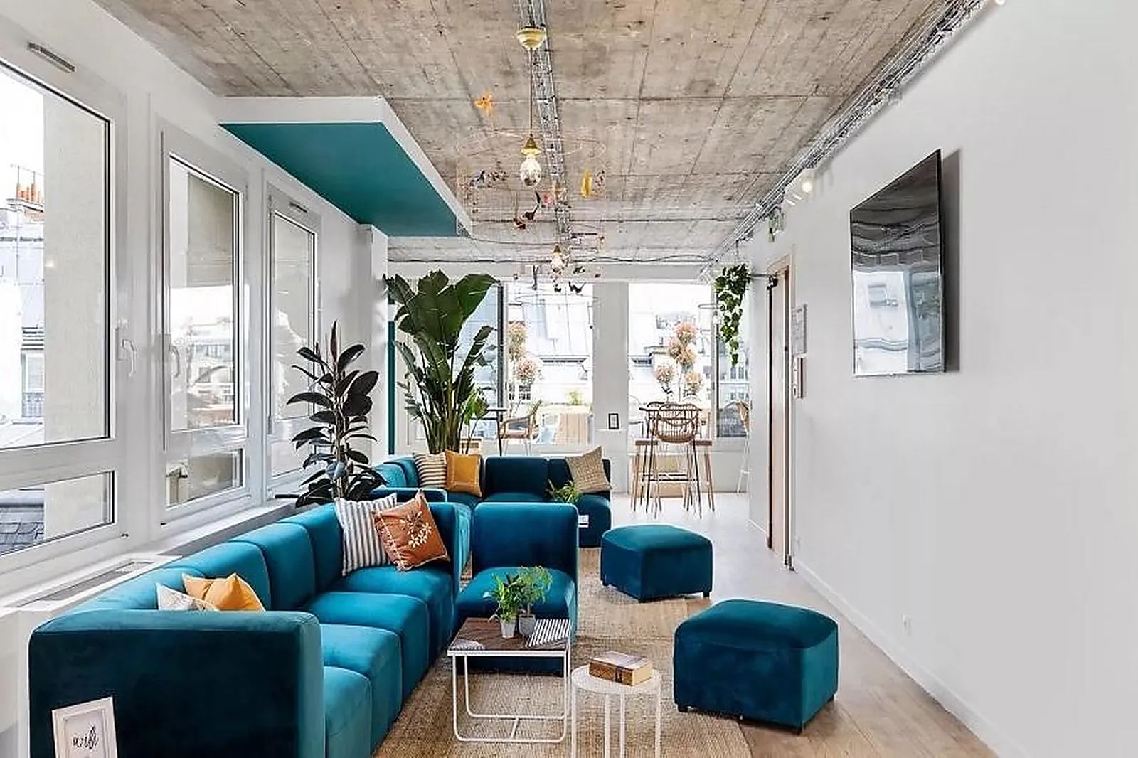 Lieux événementiels, KEEZE LA VOLIÈRE