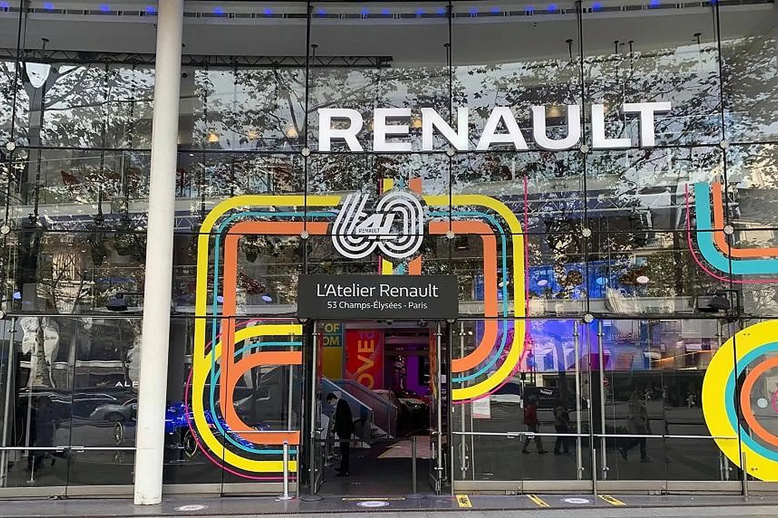 Showroom et Galerie, L'ATELIER RENAULT