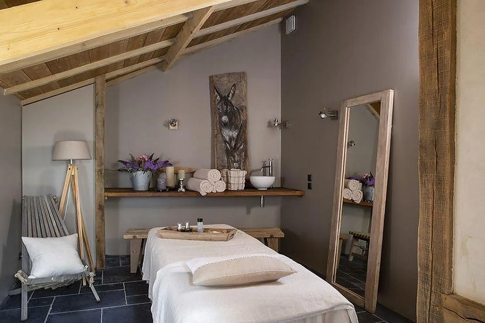 Lieux événementiels, L'AUBERGE DE LA SOURCE