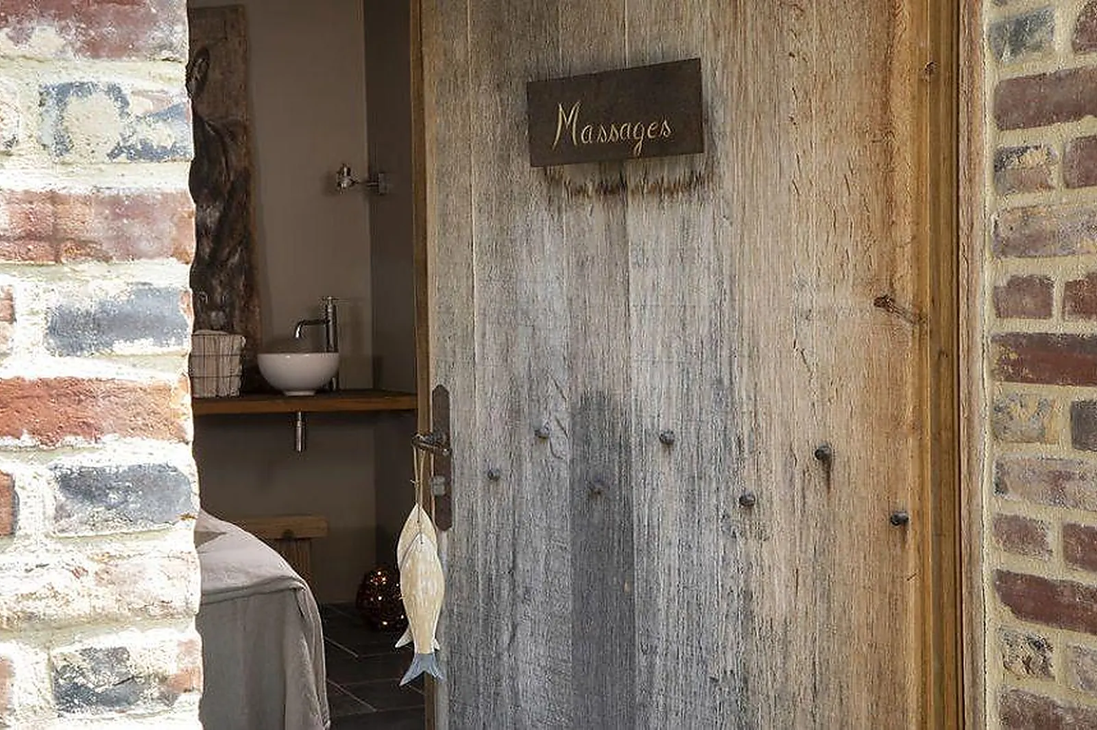 Lieux événementiels, L'AUBERGE DE LA SOURCE