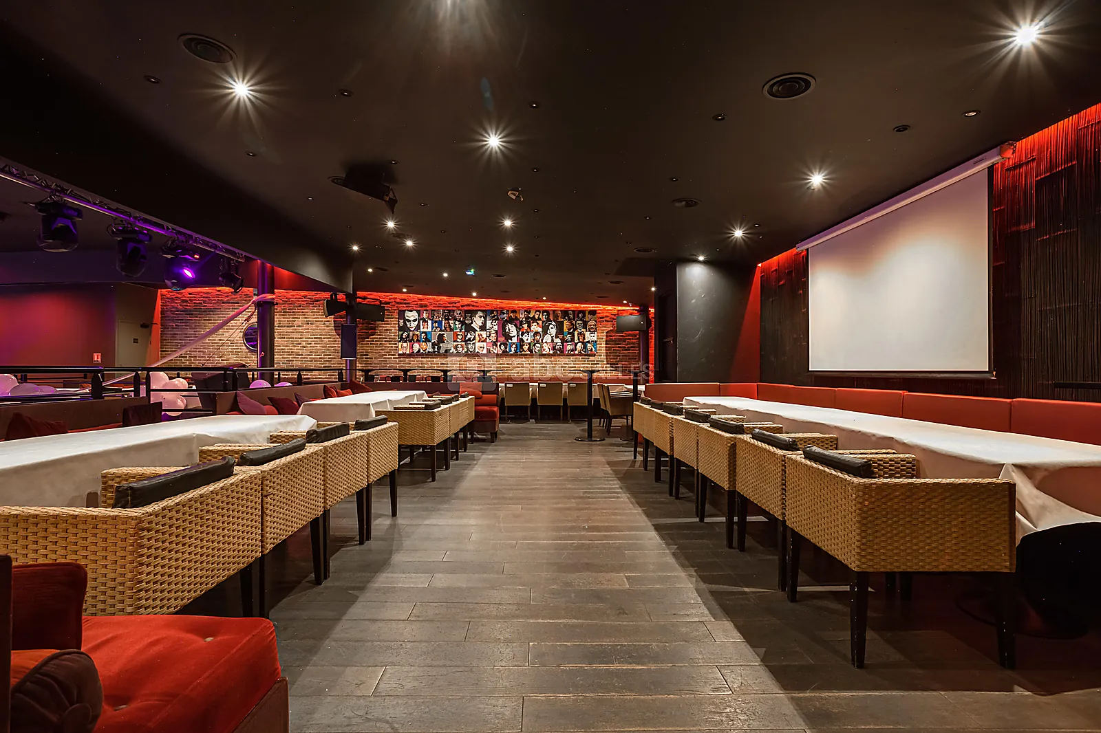 Lieux événementiels, L'AVENUE 45 RESTAURANT - TERRASSE - CLUB