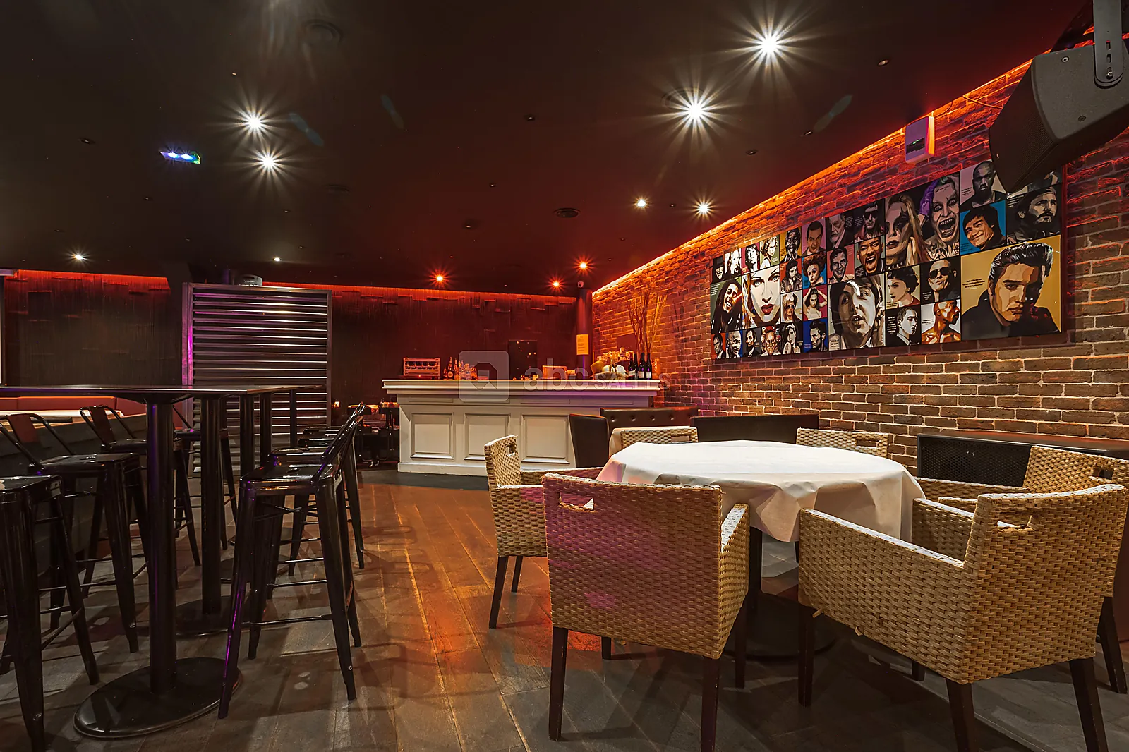 Lieux événementiels, L'AVENUE 45 RESTAURANT - TERRASSE - CLUB