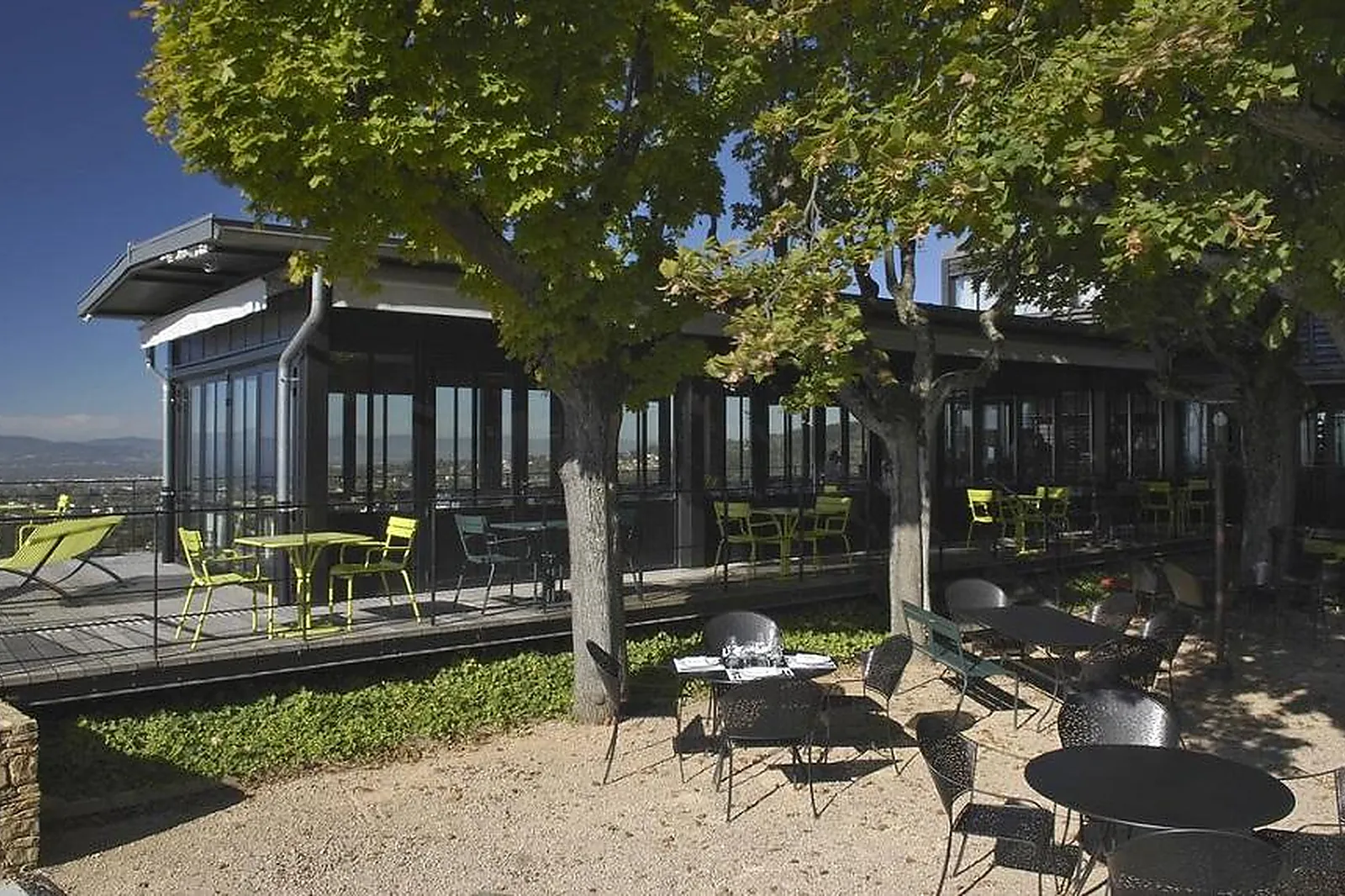 Lieux événementiels, L'ERMITAGE HÔTEL