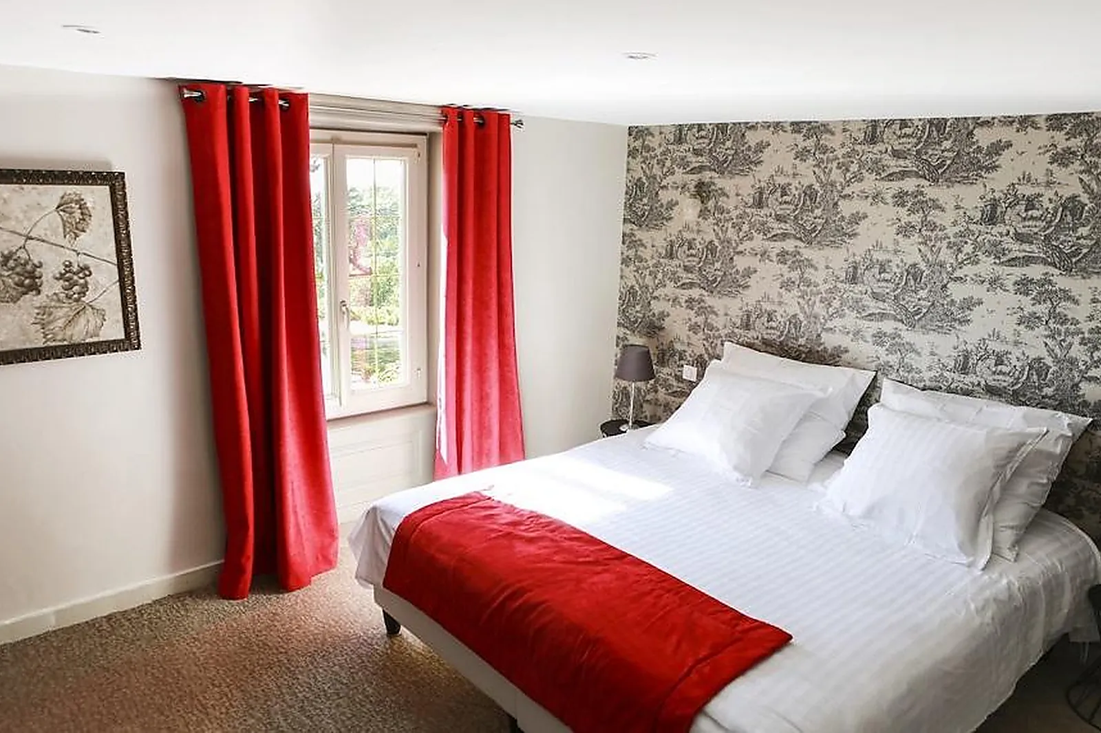 Lieux événementiels, L'ERMITAGE DE BROUILLY