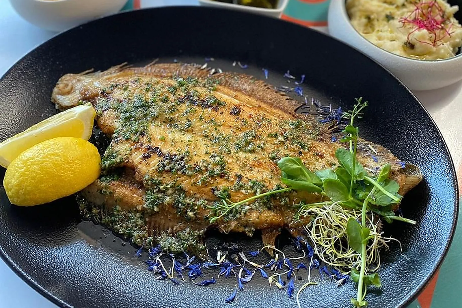 Lieux événementiels, L'ESTRAMBORD