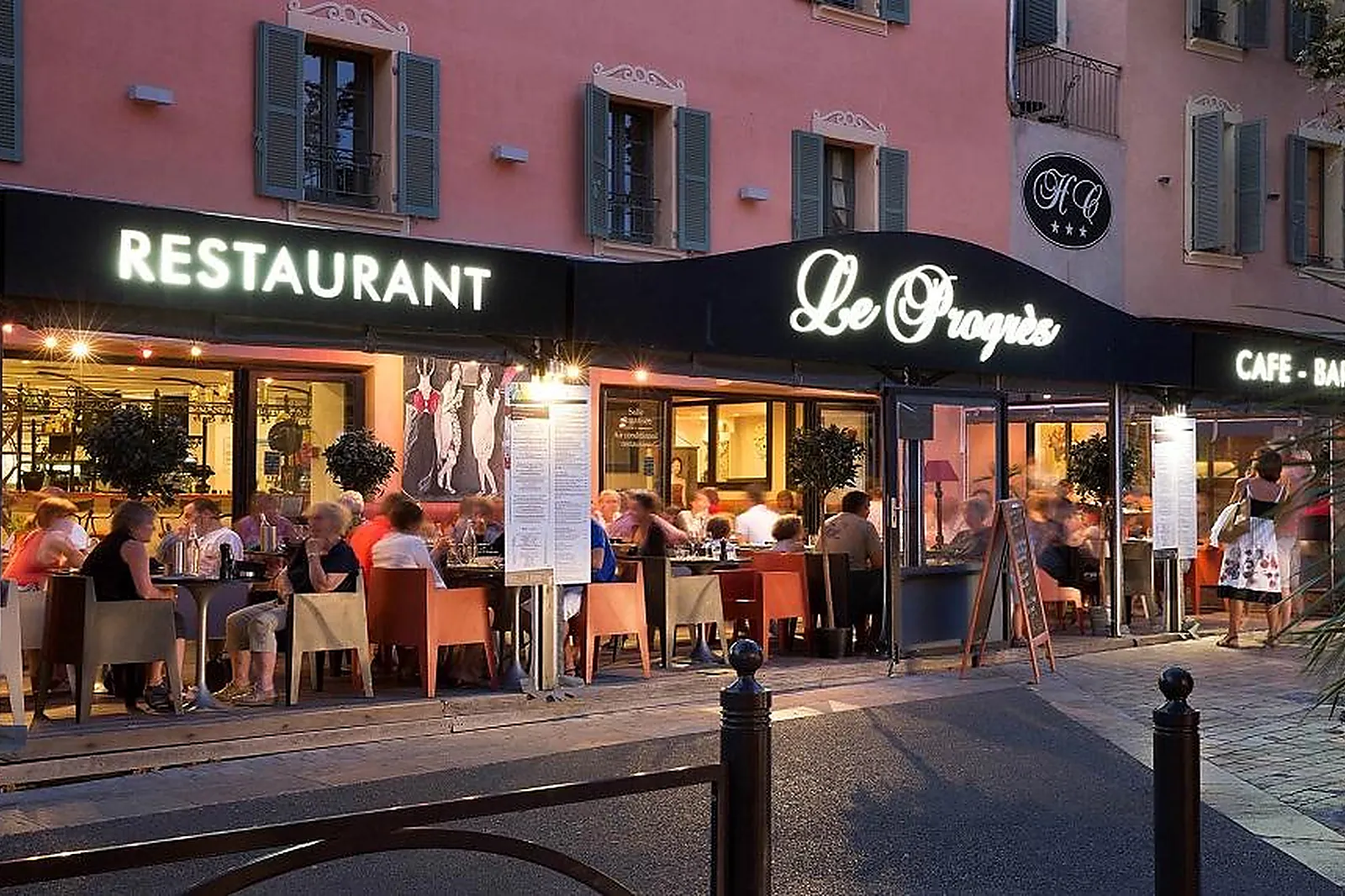 Lieux événementiels, L'HOSTELLERIE DU CIGALOU