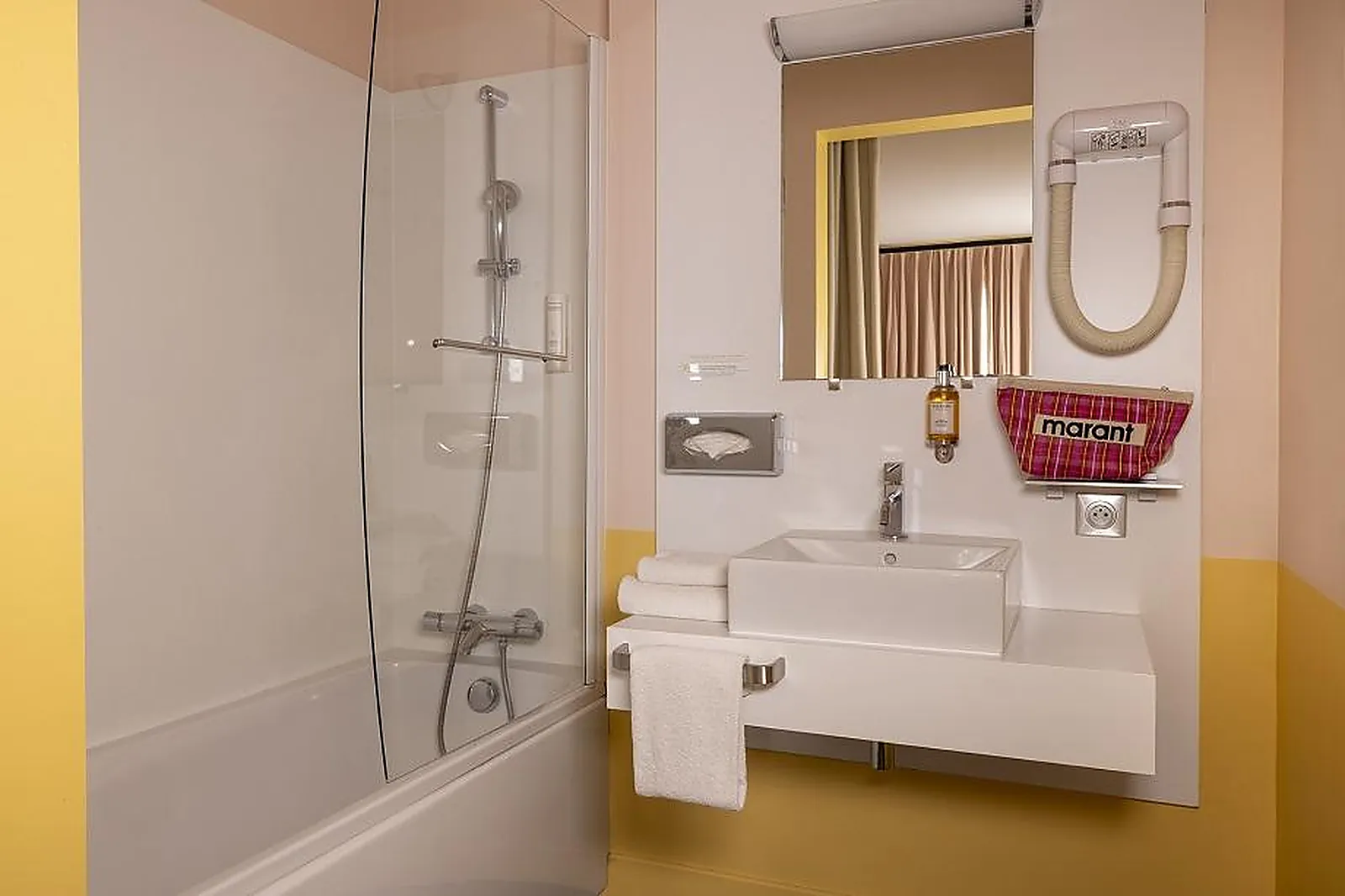 Lieux événementiels, L'HÔTEL NANTES