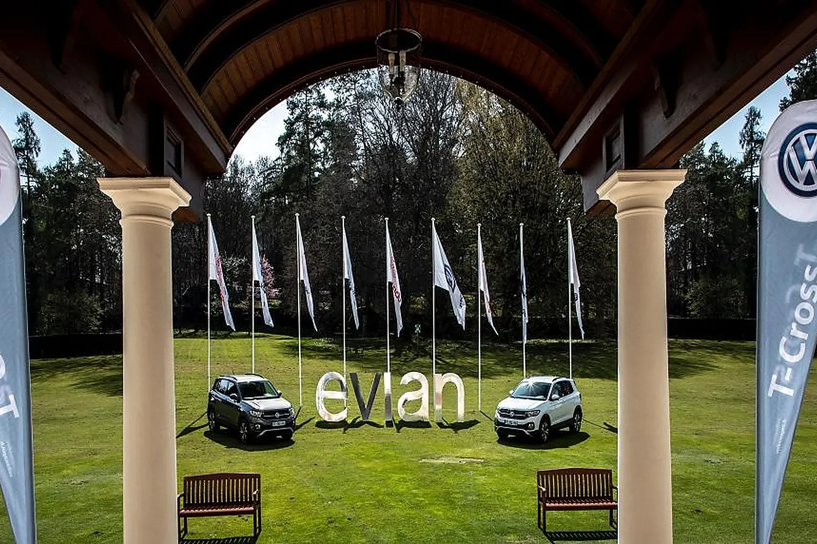 Lieux événementiels, L'HÔTEL ROYAL