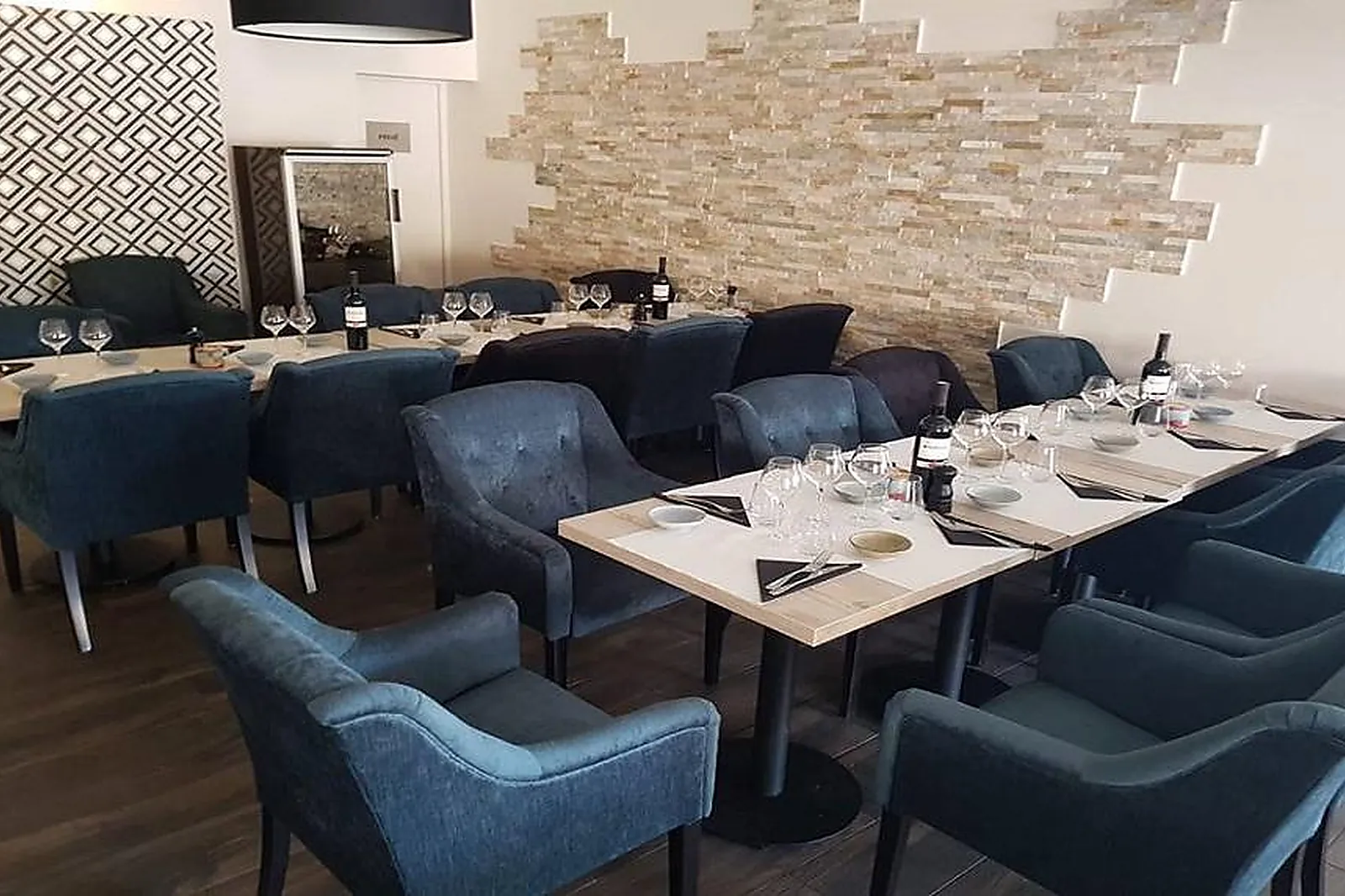 Lieux événementiels, L’INITIAL