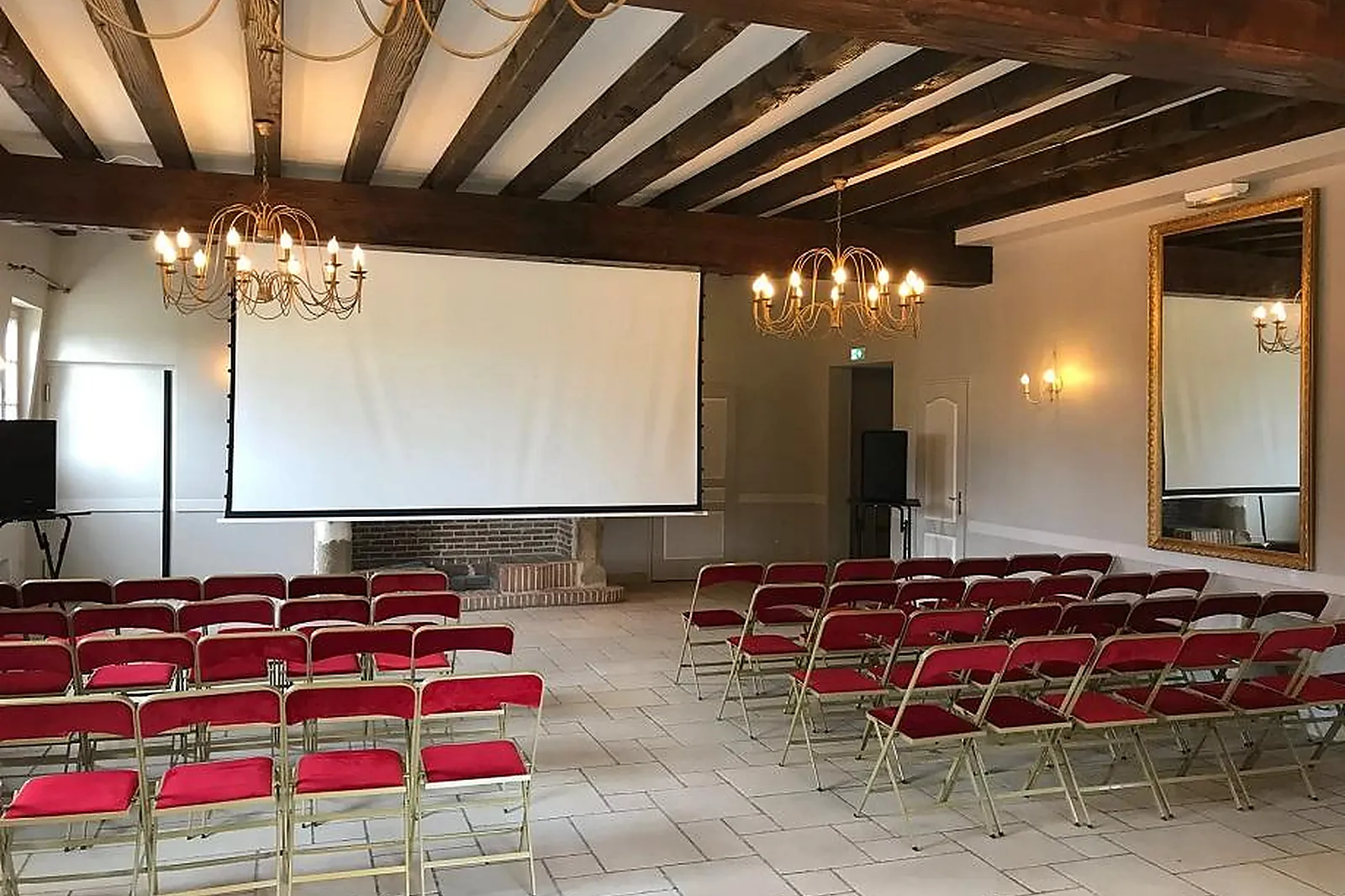 Hôtel, L'ORANGERIE SALLE DE RÉCEPTION ET CHAMBRES D’HÔTES