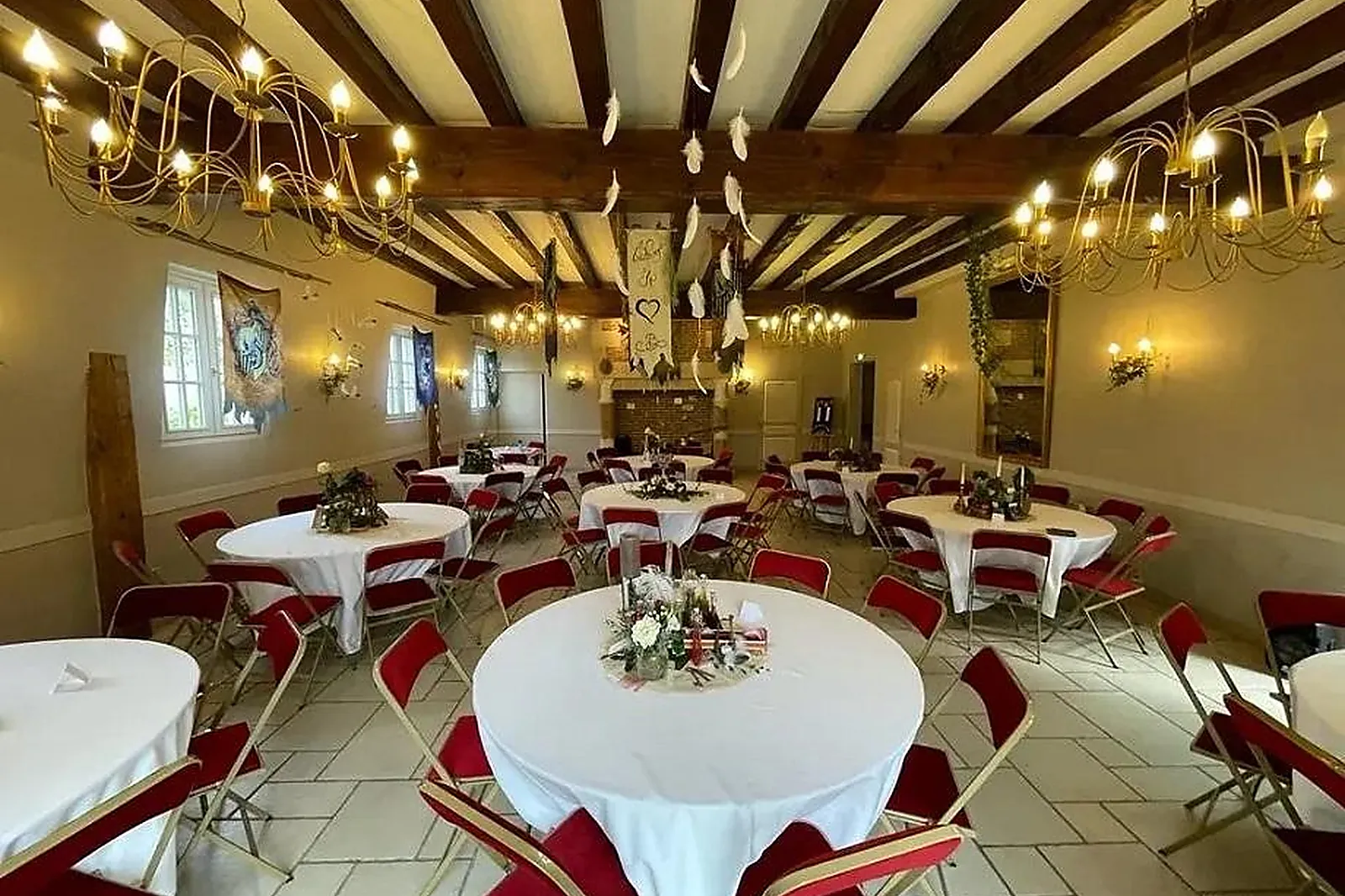 Hôtel, L'ORANGERIE SALLE DE RÉCEPTION ET CHAMBRES D’HÔTES