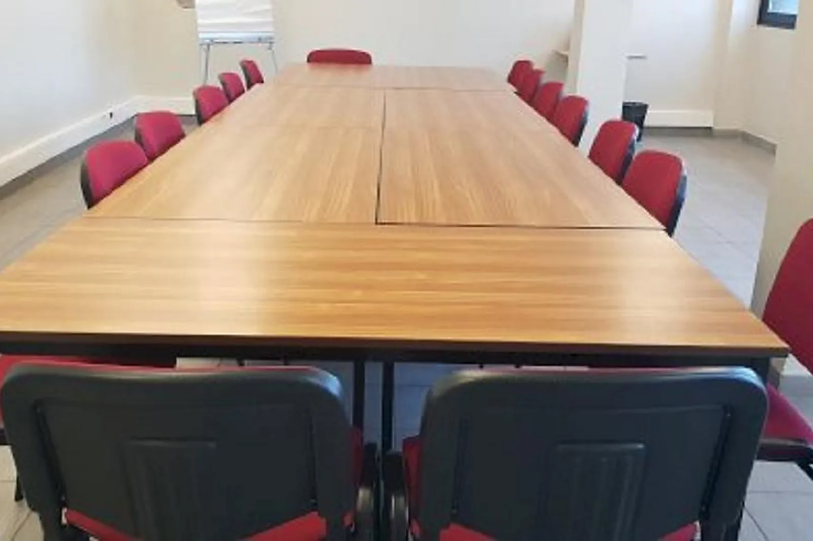 Lieux événementiels, L'ÉTABLE - COWORKING, SALLE DE RÉUNION, DOMICILIATION, FORMATION & CONSEIL