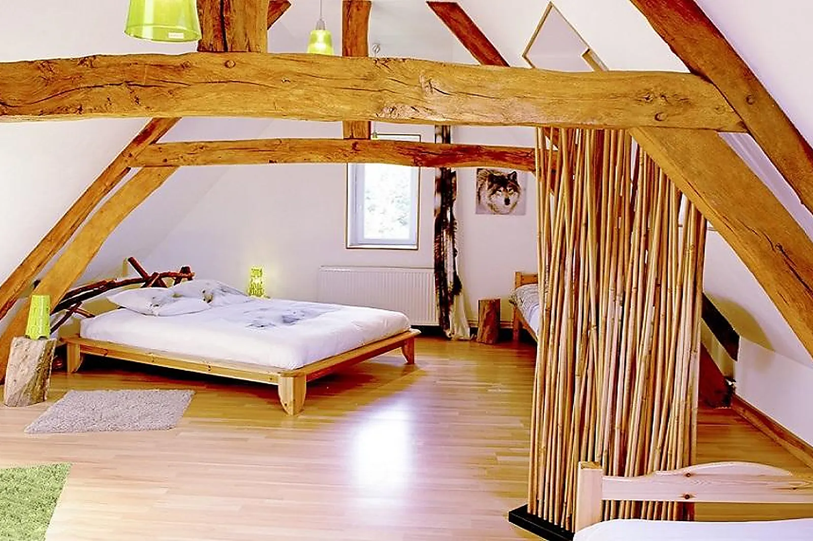 Salle de réception, L'ÉTOILE DE FORGES