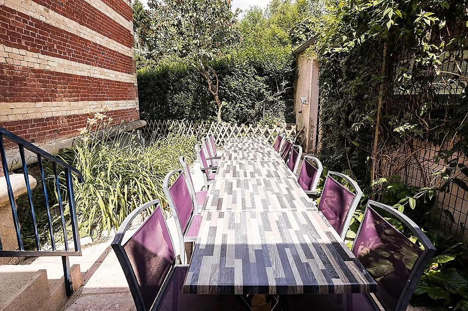 Salle de réception, L'ÉTOILE DE FORGES