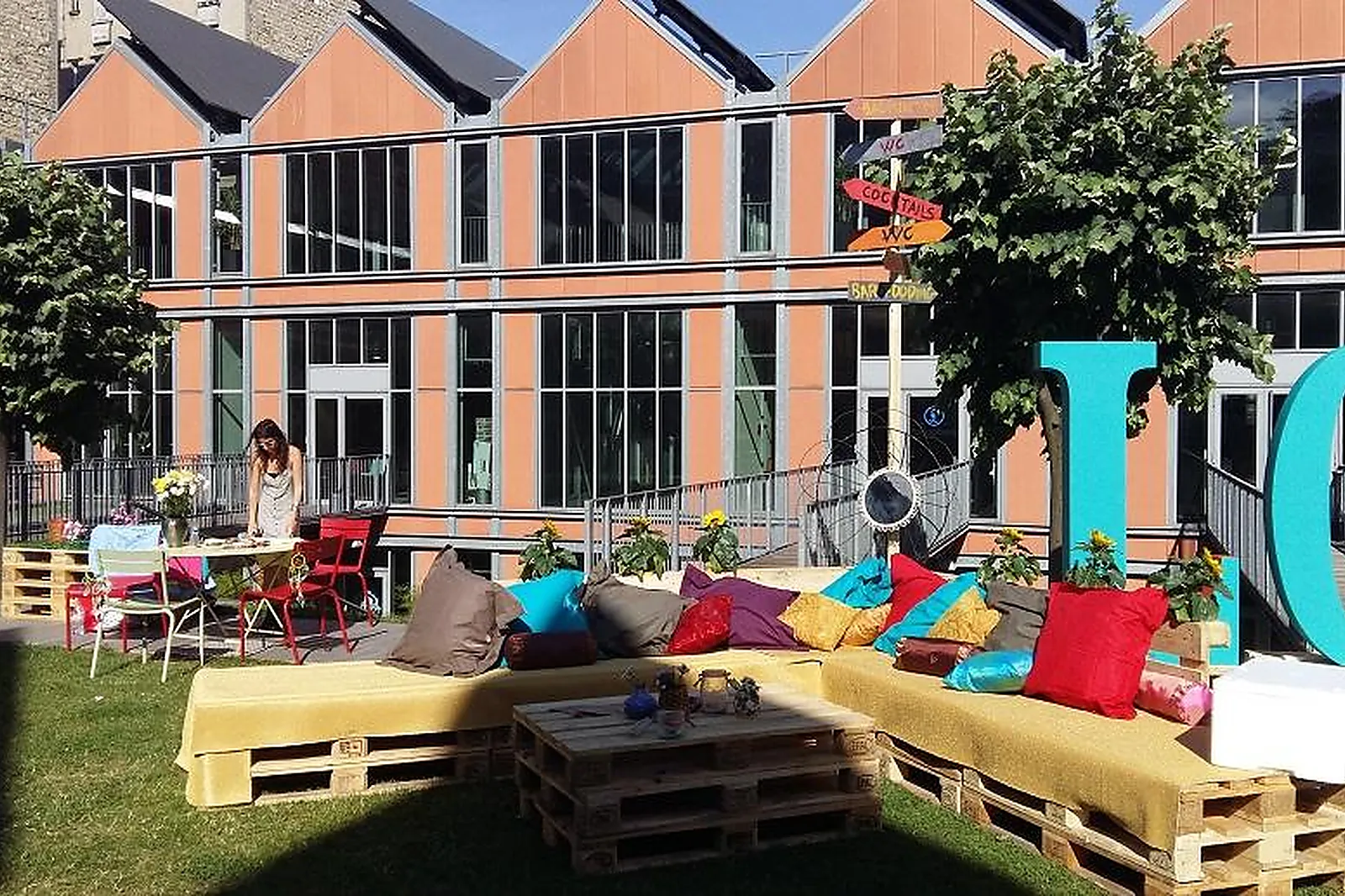 Lieux événementiels, LE 118