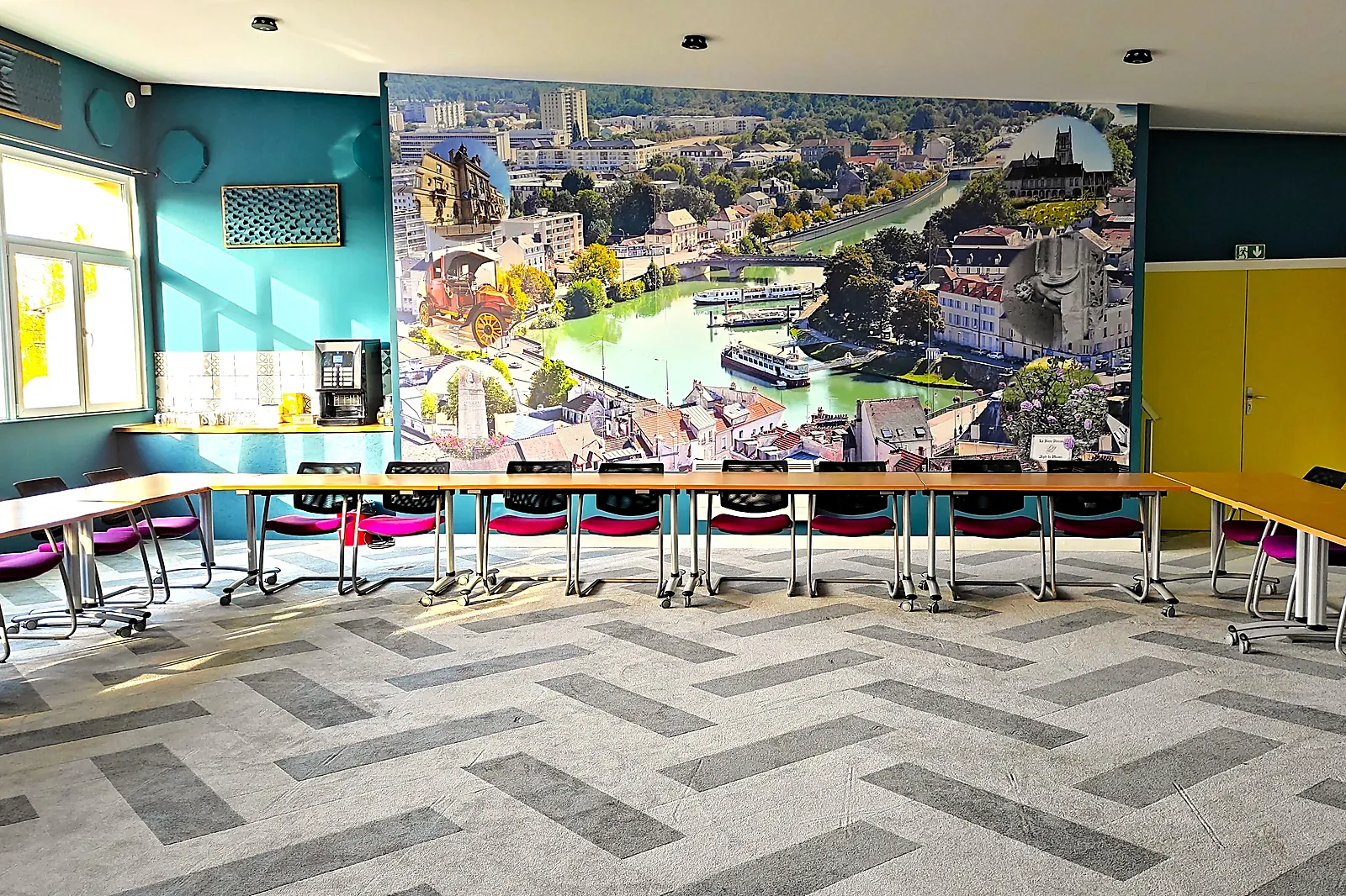 Lieux événementiels, LEO - COWORKING - GALERIE D'ART