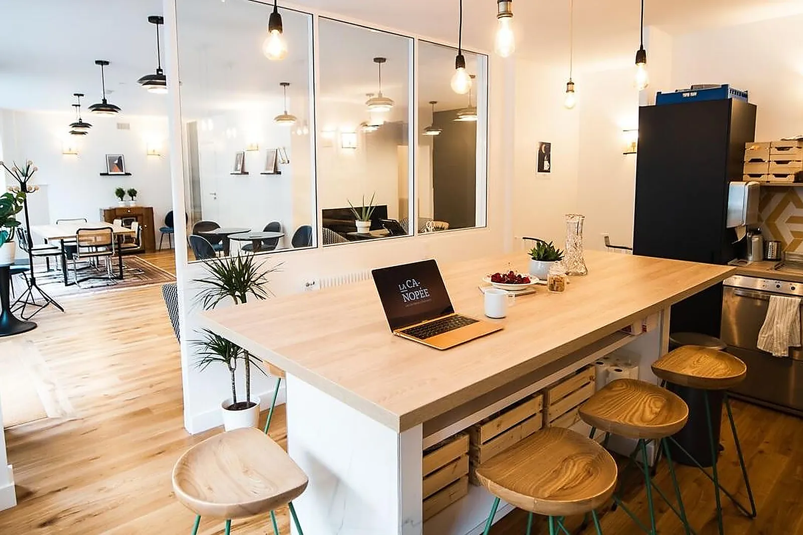 Lieux événementiels, LA CANOPÉE - COWORKING ET SALLES DE RÉUNION - PARIS 17