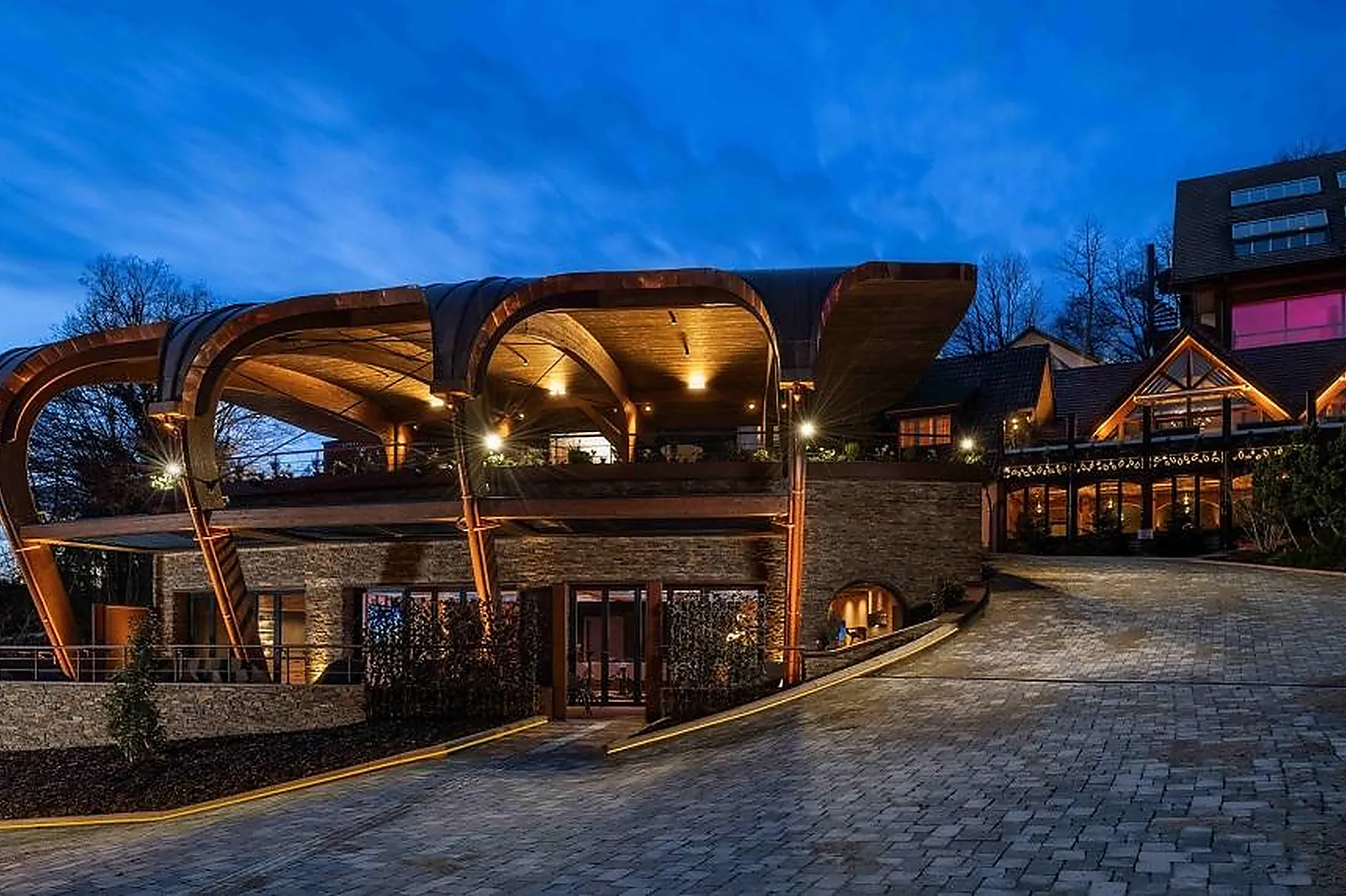 Lieux événementiels, LA CHENEAUDIÈRE***** & SPA - RELAIS & CHÂTEAUX