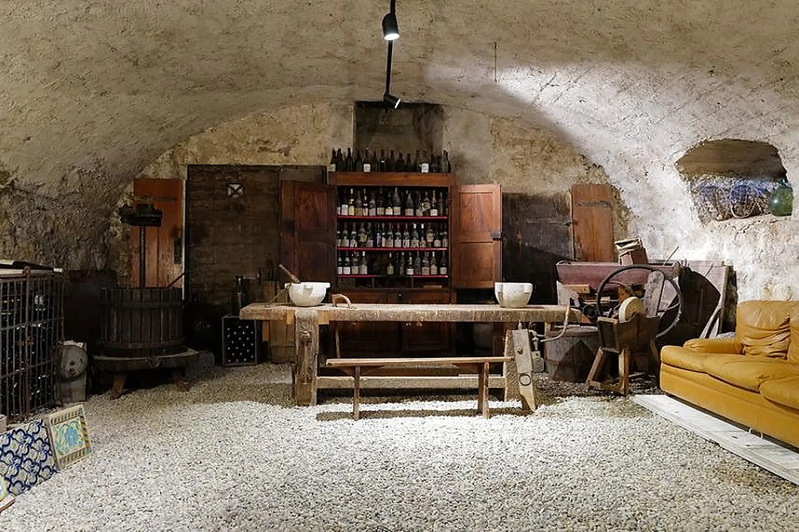 Lieux événementiels, LA CROIX DES CHAMPS