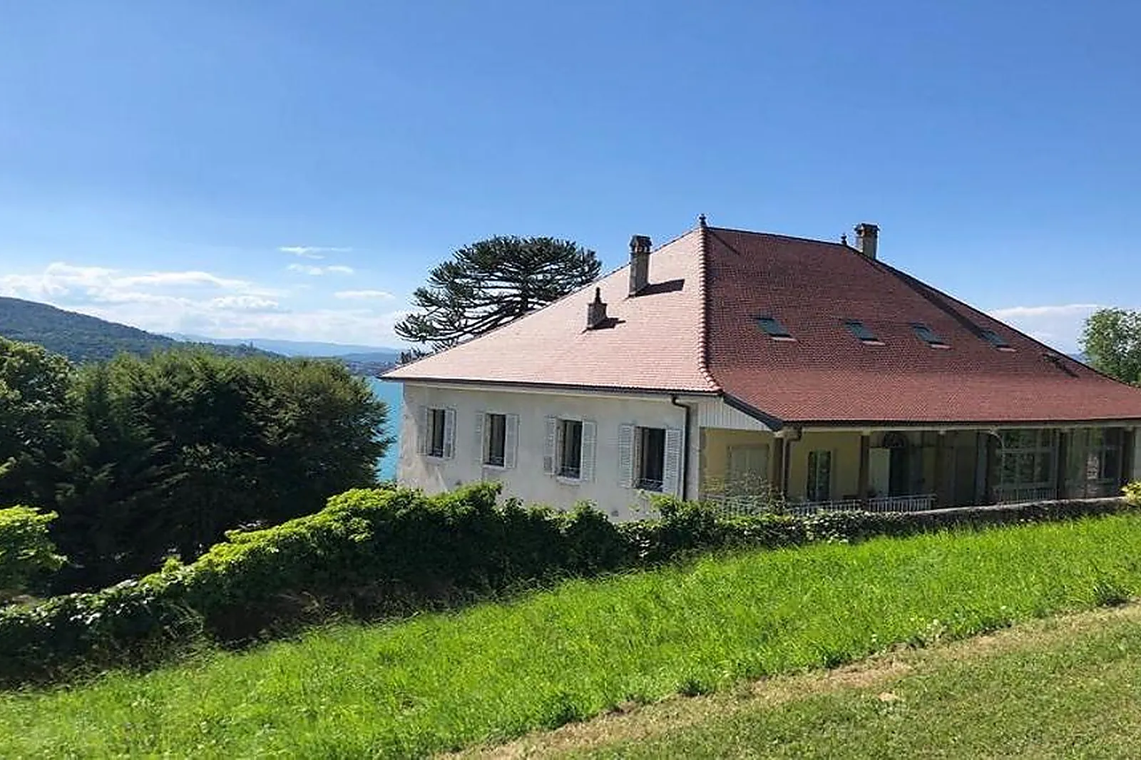 Lieux événementiels, LA CROIX DES CHAMPS