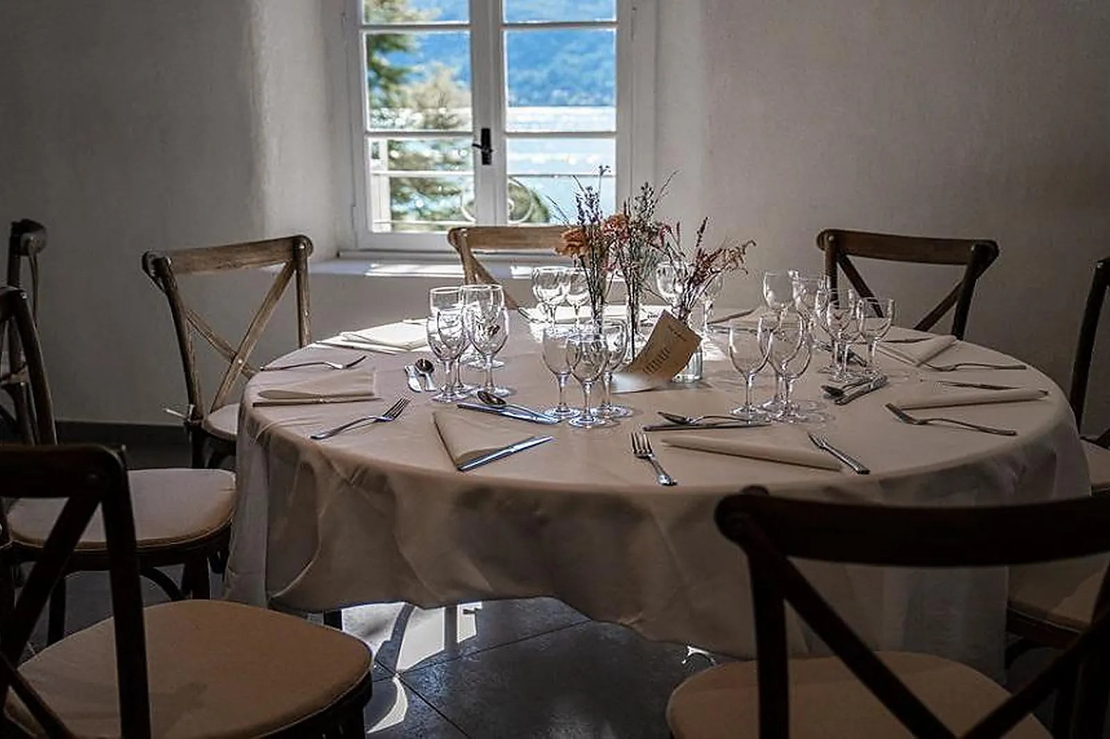 Lieux événementiels, LA CROIX DES CHAMPS