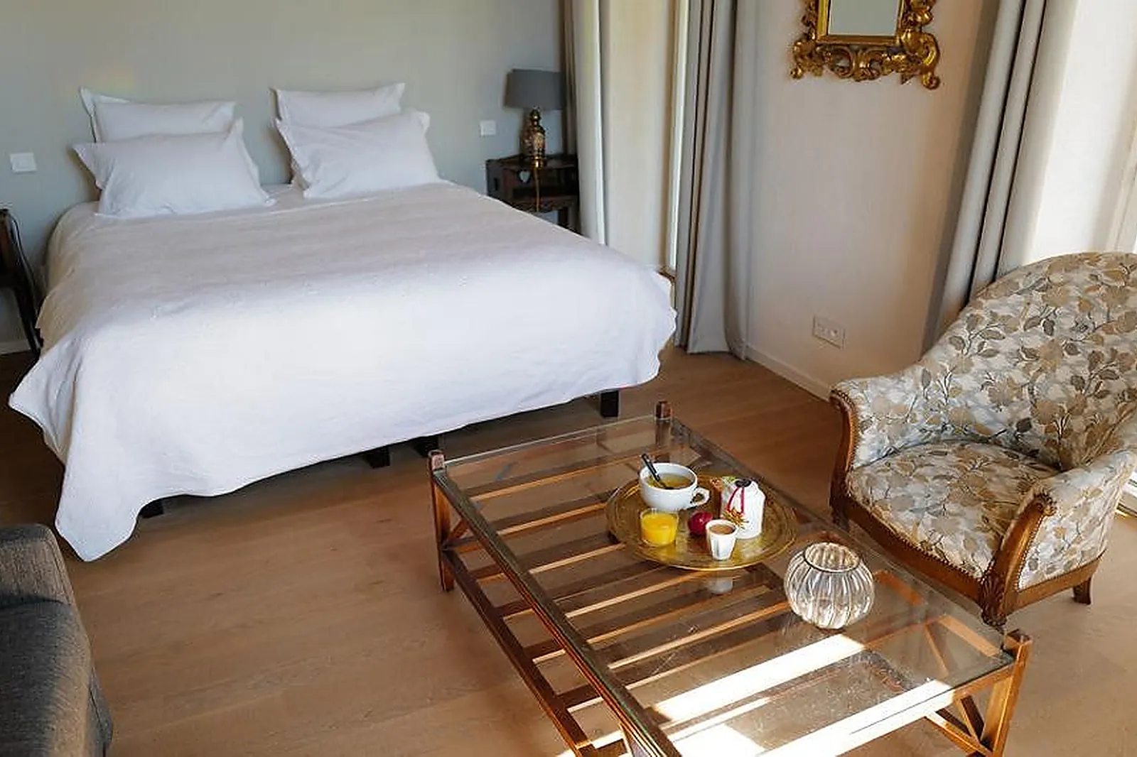 Lieux événementiels, LA CROIX DES CHAMPS