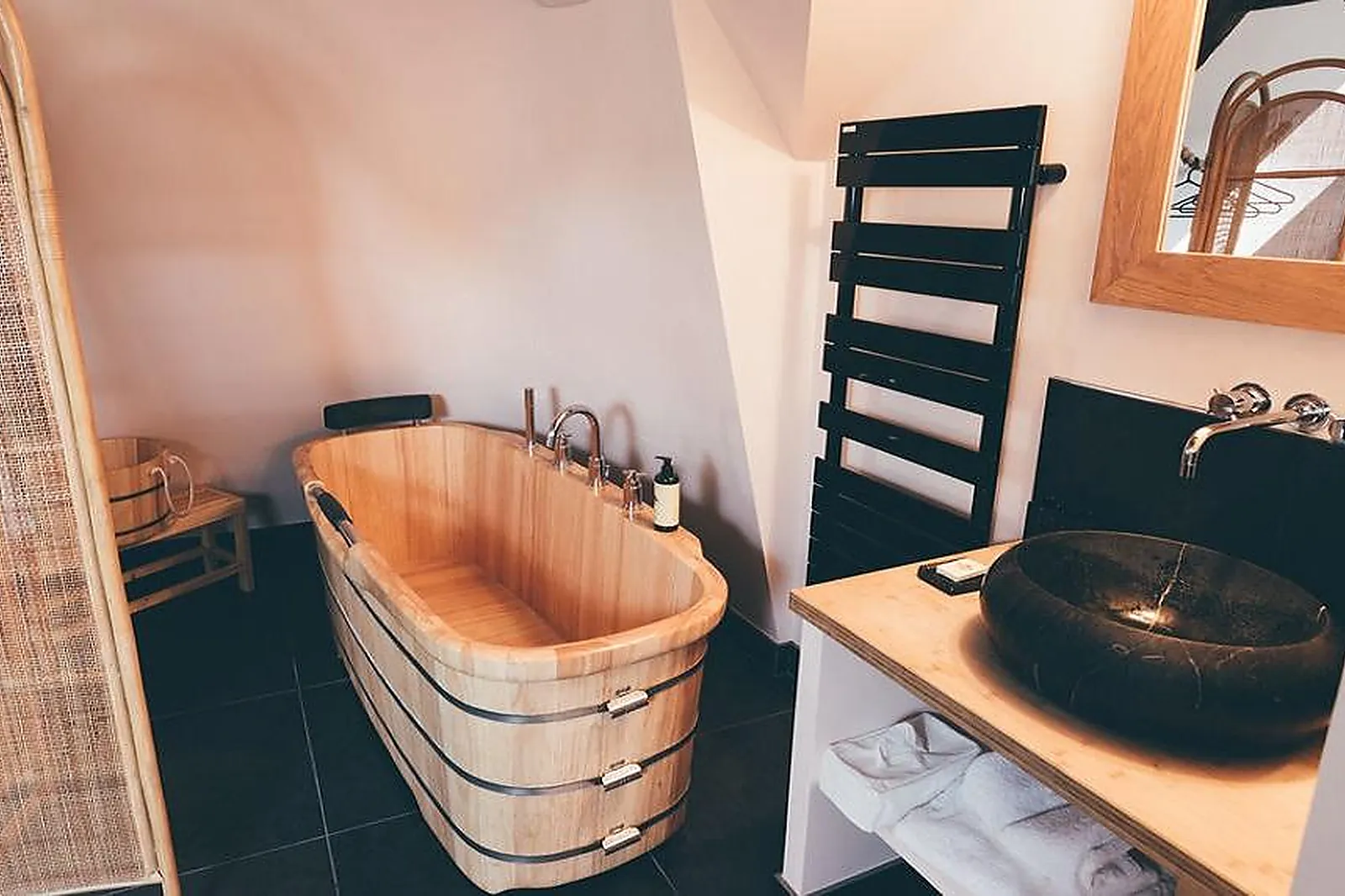 Lieux événementiels, LA FERME D'ARMENON