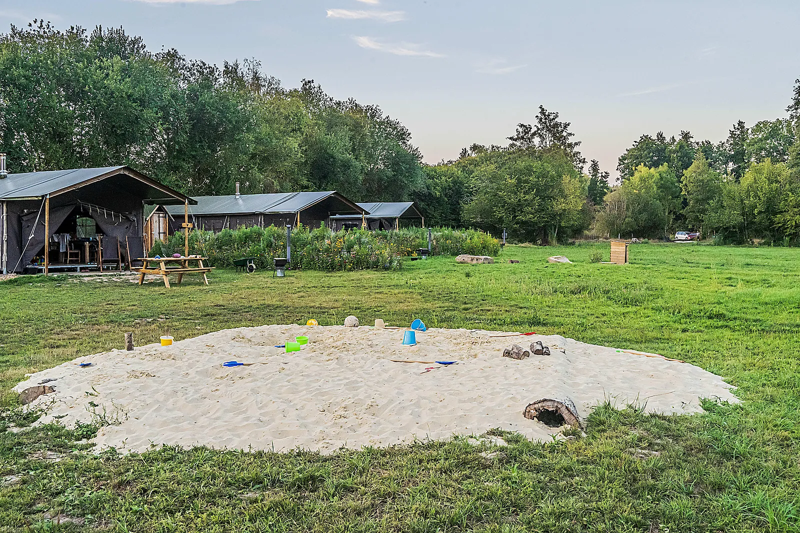 Lieux événementiels, LA FERME DE FONTENILLE