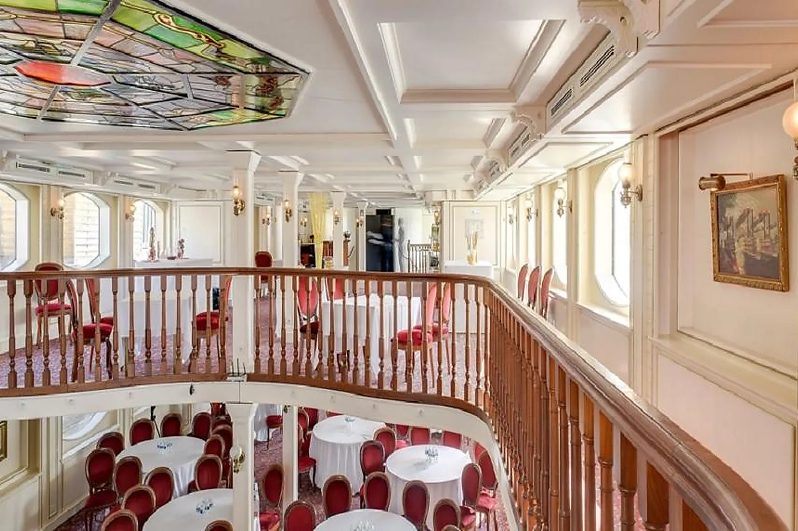 Lieux événementiels, LA LOUISIANE BELLE