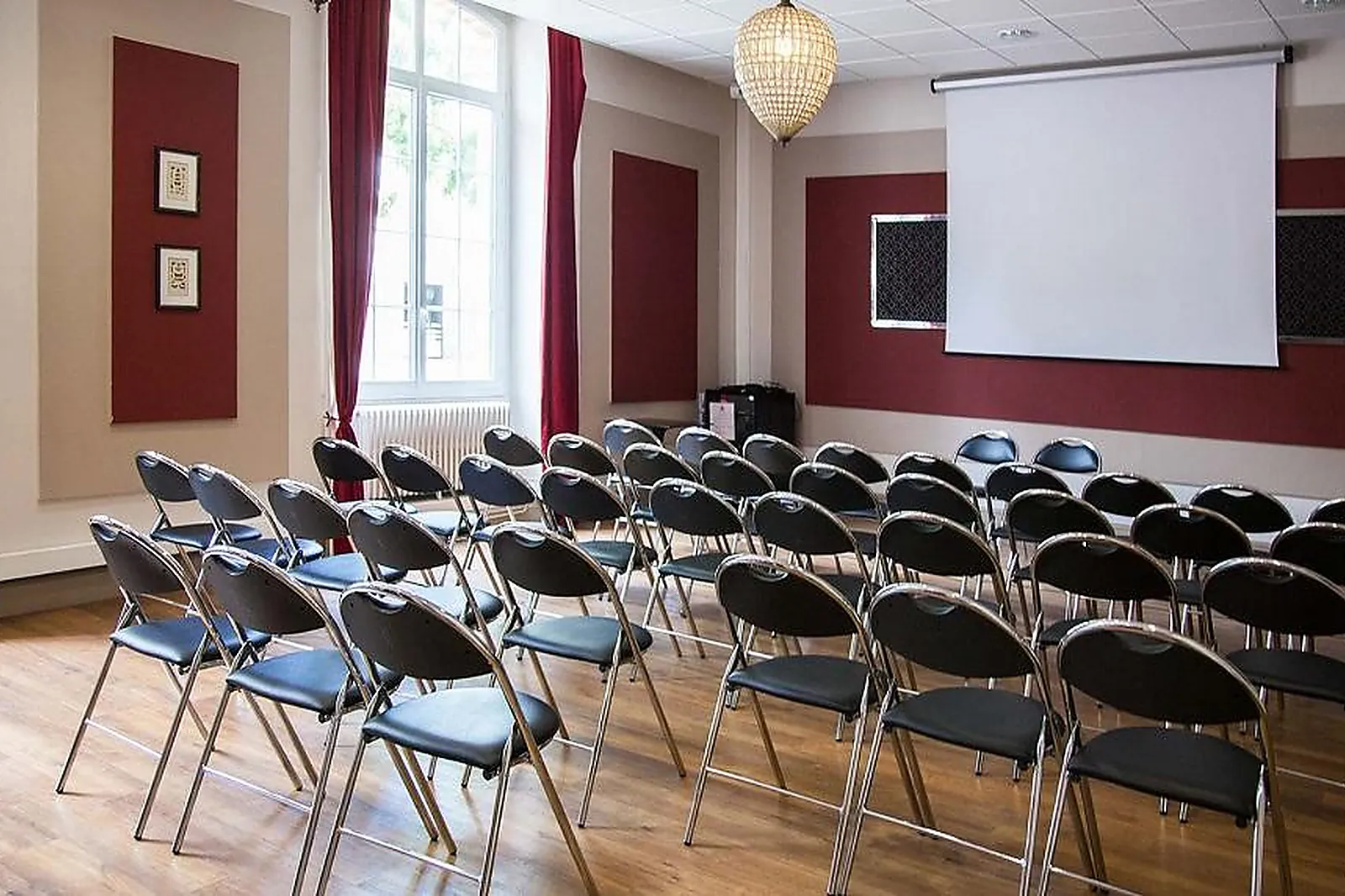 Lieux événementiels, LA MAISON DE L'ABBAYE